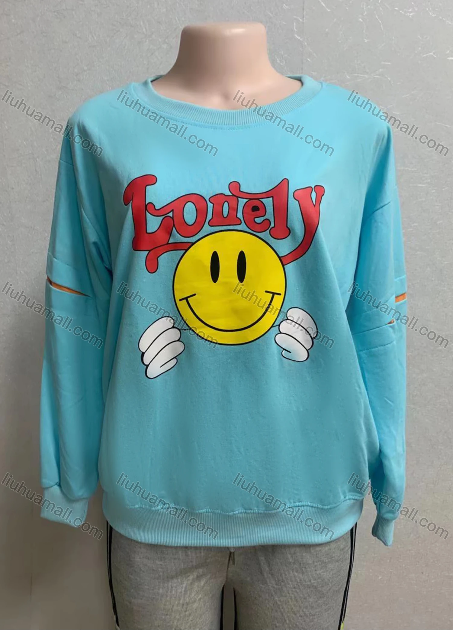 Wholesale Women's Casual Graphic Round Neck Long Sleeve Sweatshirt - Liuhuamall