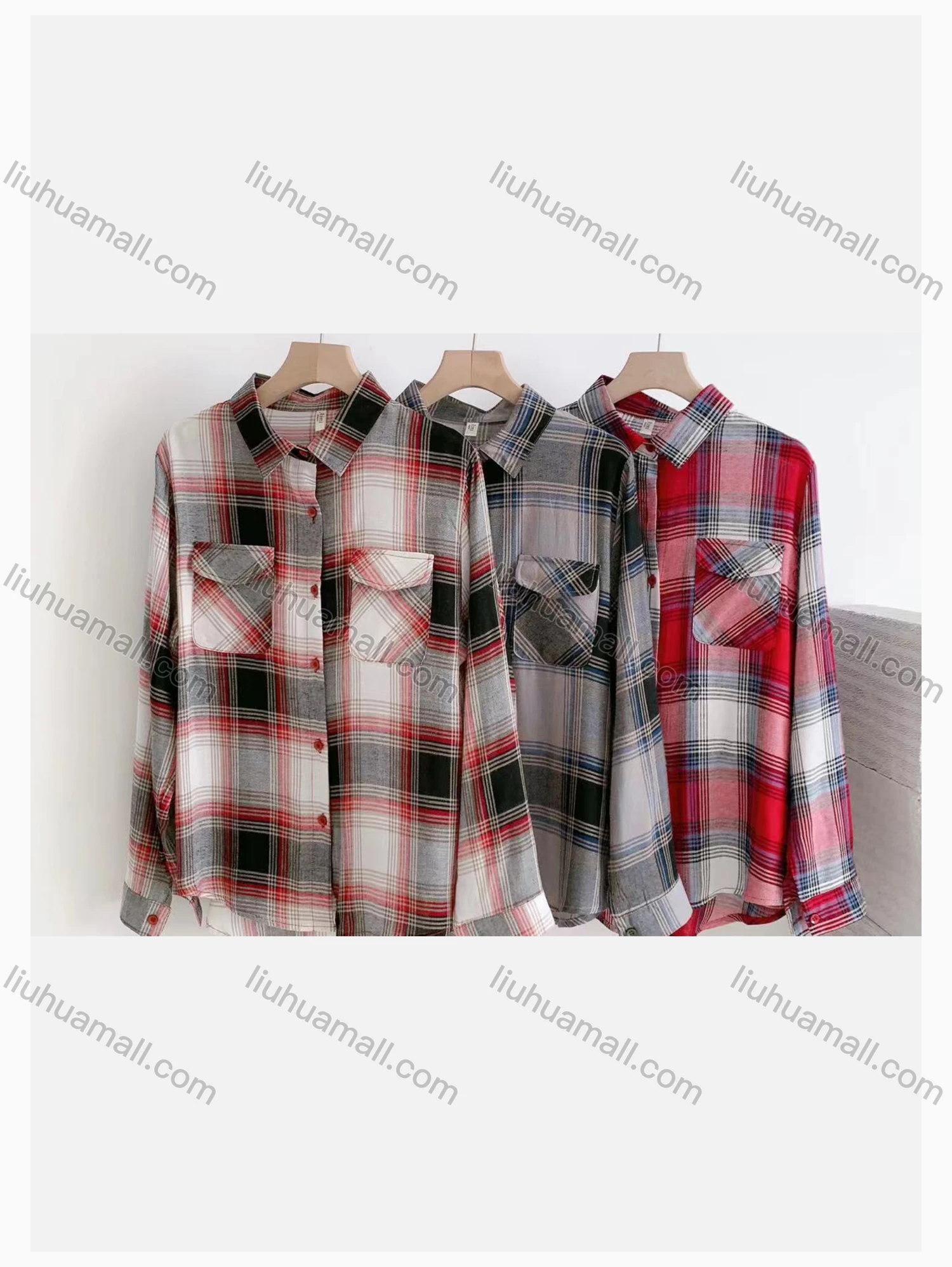 Wholesale Women's Collared Loose Fit Plaid Print Flap Pockets Long Sleeve Shirt 0823# - Liuhuamall