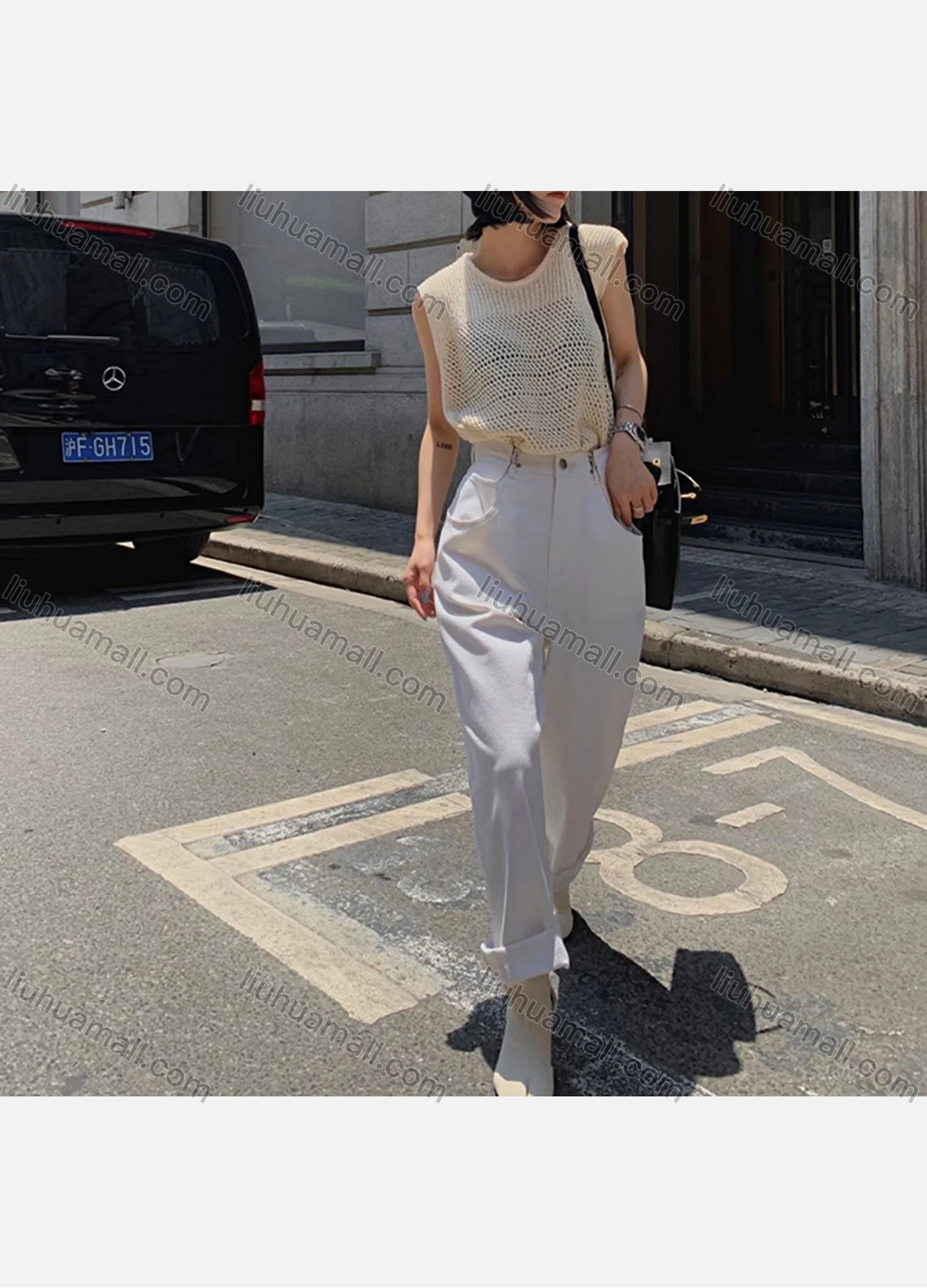 Wholesale Women's Casual Plain Round Neck Rib Hollow Out Knit Tank Top - Liuhuamall