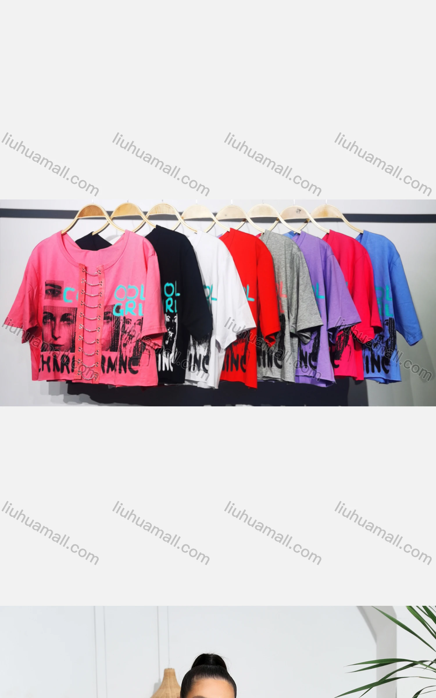 Wholesale Women's Sexy Letter Short Sleeve Graphic Chain Closure Crop Top - Liuhuamall