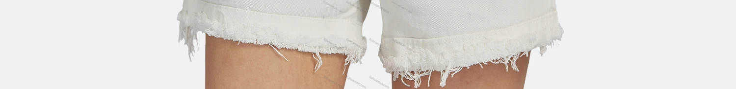 Wholesale Women's Casual Slant Pockets Frayed Raw Hem 5'' Inseam Shorts DL-23101# - Liuhuamall