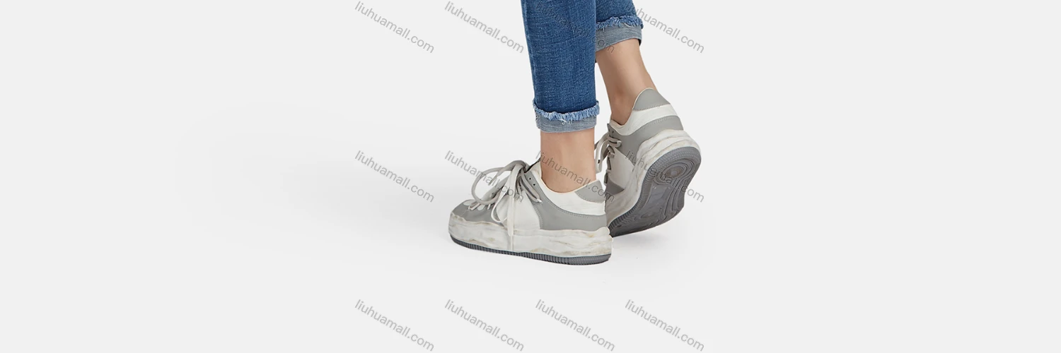 Wholesale Women's Casual Slant Pockets Wash Frayed Raw Hem Slim Fit Cropped Jeans 1688-2# - Liuhuamall