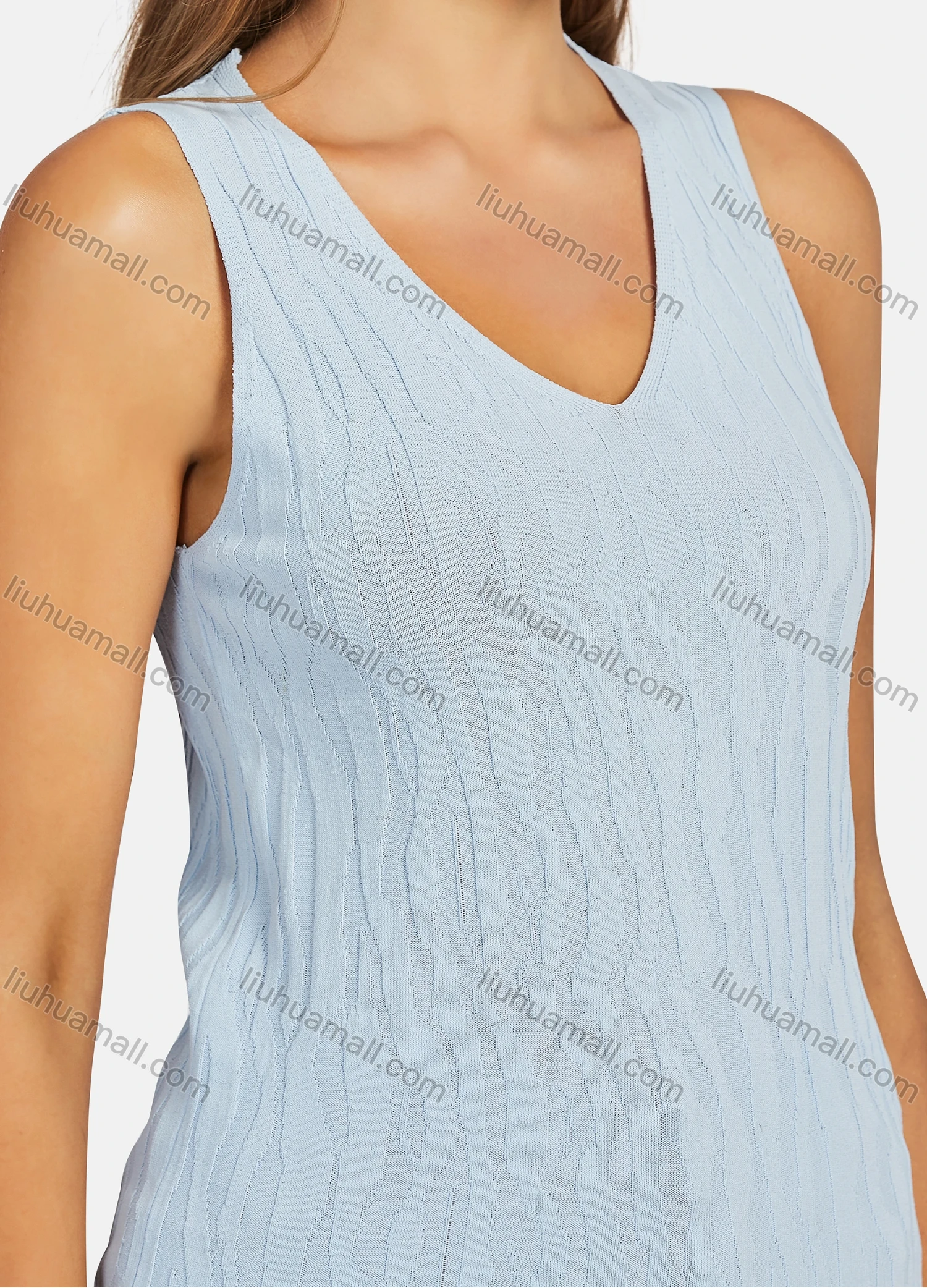 Wholesale Women's Casual Plain V Neck Rough Grain Tank Top - Liuhuamall