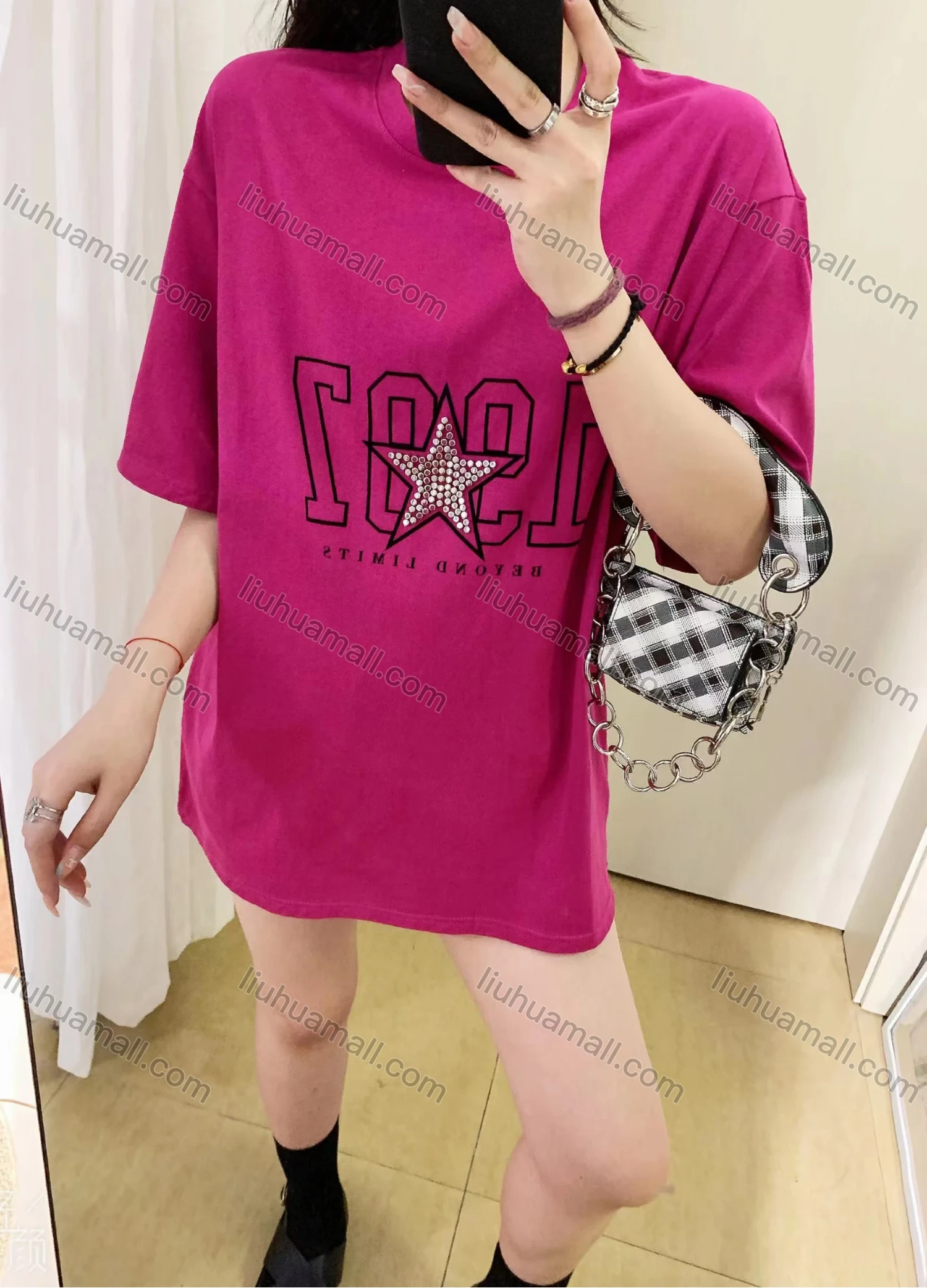 Wholesale Women's Casual Round Neck Half Sleeve Rhinestone Appliques Tee 2Y112# - Liuhuamall