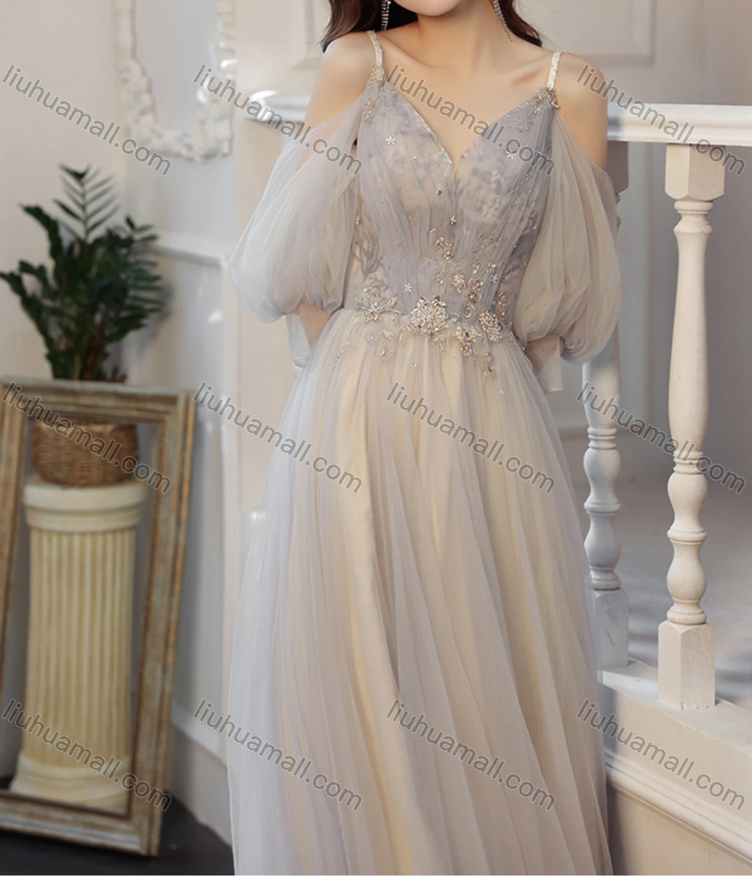 Wholesale Women's Elegant Mesh Puff Sleeve Pleated V Neck Appliques Floor Length Evening Dress - Liuhuamall