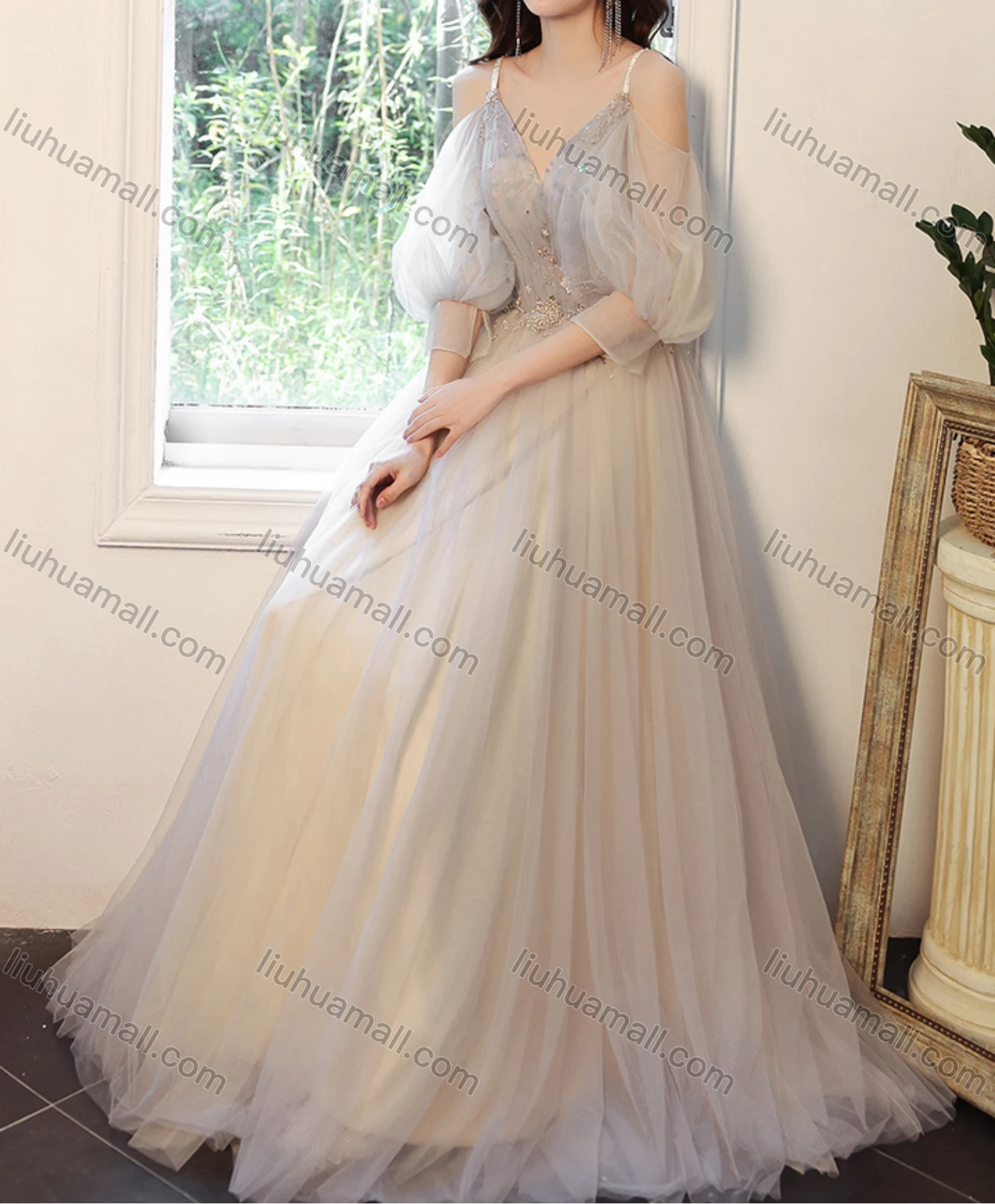 Wholesale Women's Elegant Mesh Puff Sleeve Pleated V Neck Appliques Floor Length Evening Dress - Liuhuamall