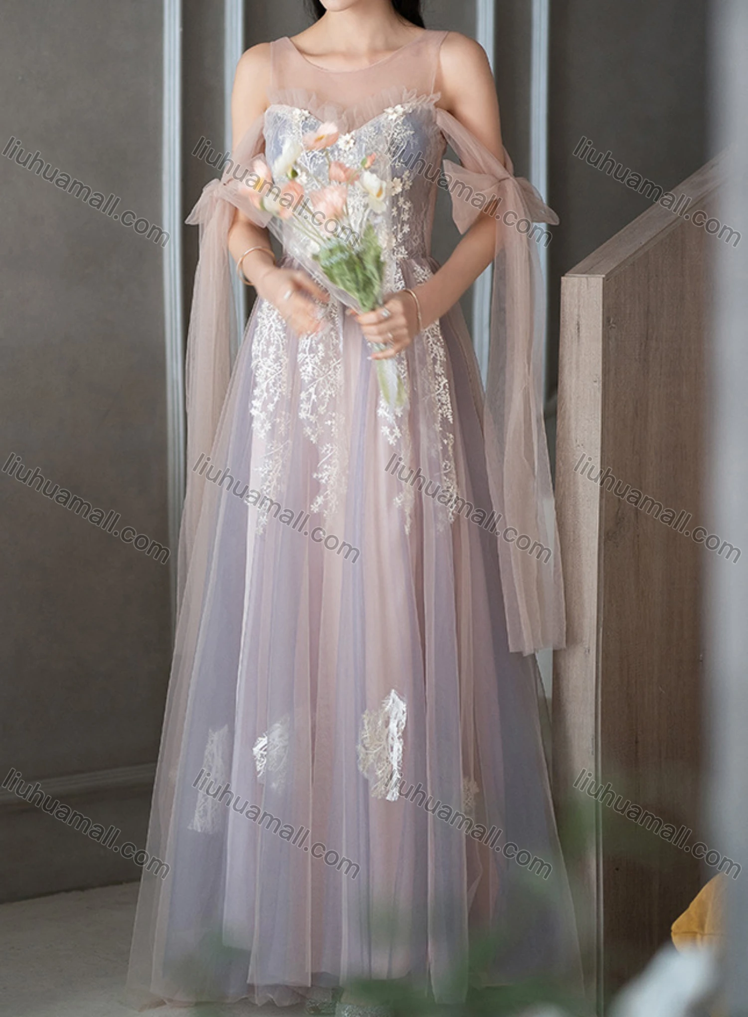 Wholesale Women's Elegant Mesh Appliques Ruffle Trim Lace Up Floor Length Evening Dress - Liuhuamall
