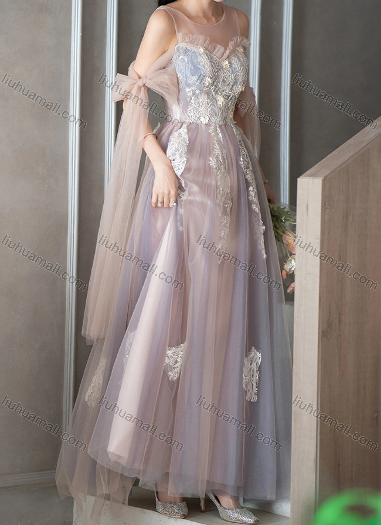 Wholesale Women's Elegant Mesh Appliques Ruffle Trim Lace Up Floor Length Evening Dress - Liuhuamall
