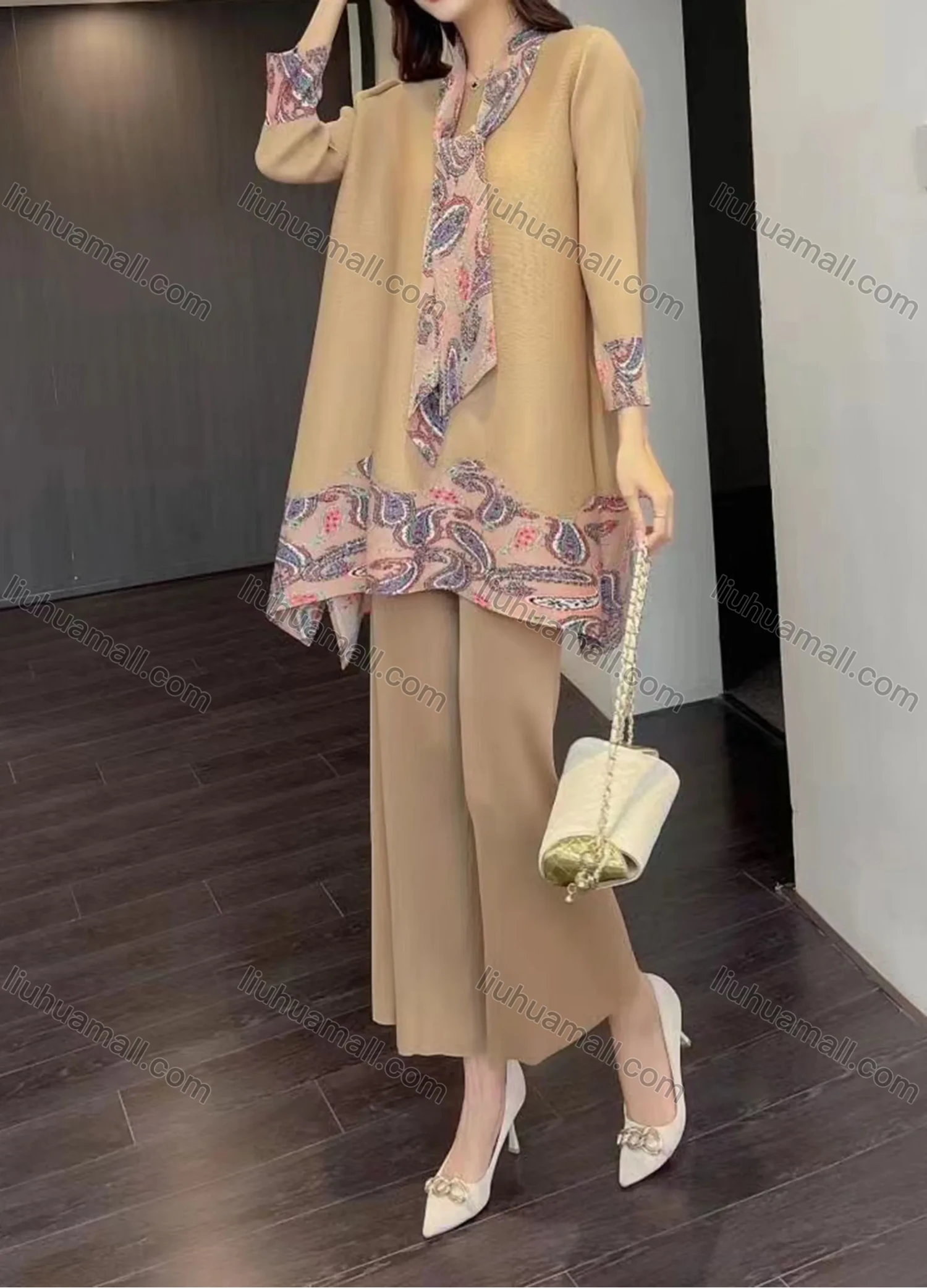 Wholesale Women's Casual Paisley Print Round Neck Long Sleeve Tunics With Silk Scarf & Wide Leg Pants 2 Piece Set 3187# - Liuhuamall
