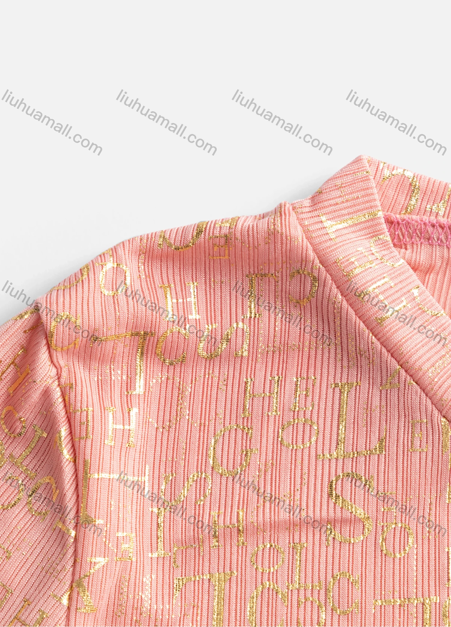 Wholesale Women's Round Neck Long Sleeve Ruched Crop Casual Allover Letter Top - Liuhuamall