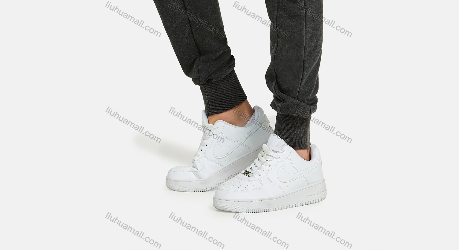 Wholesale Men's Casual Plain Crew Neck Long Sleeve Sweatshirt & Sweatpants 2-piece Set - Liuhuamall