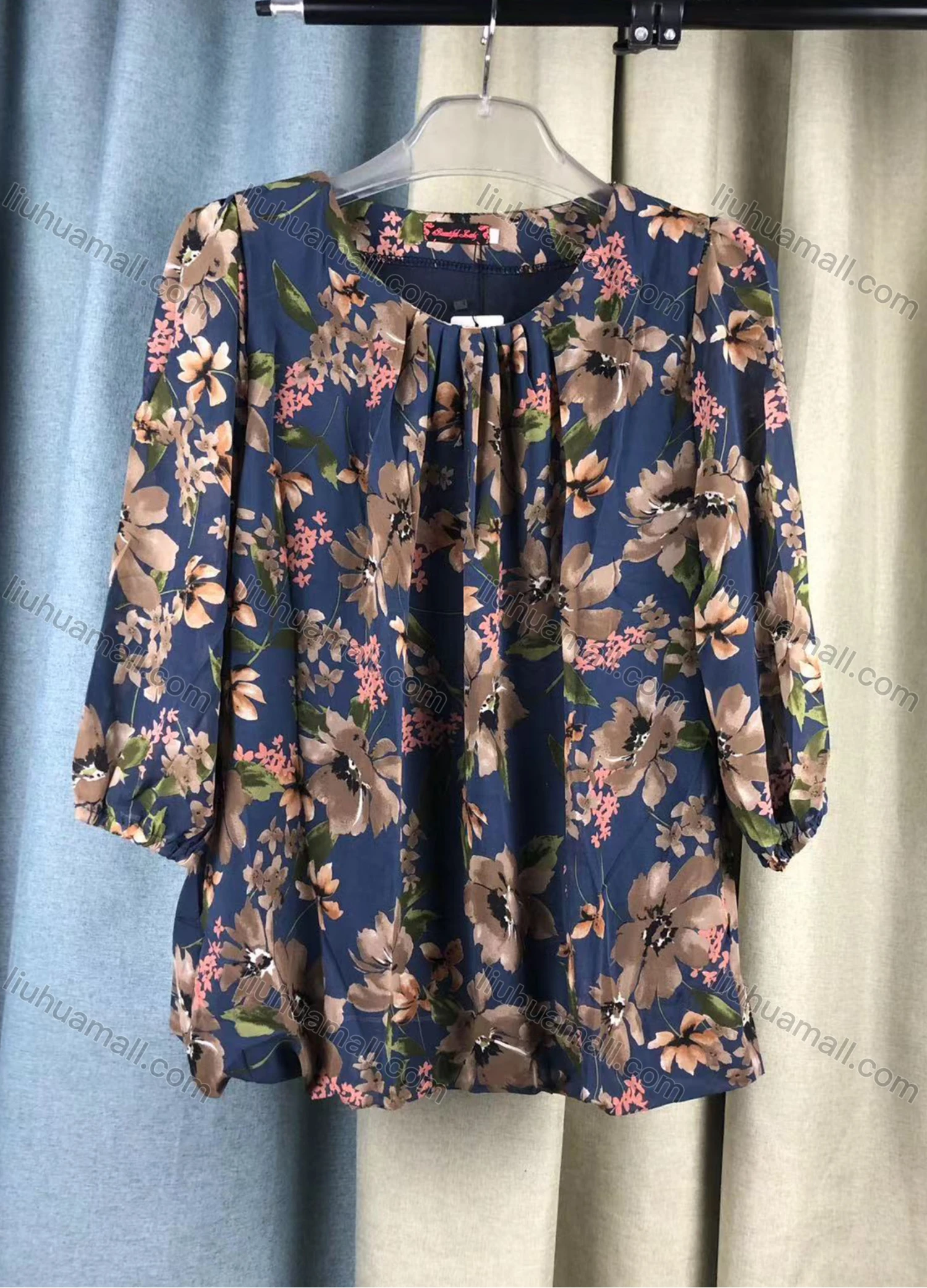 Wholesale Women's Casual Crew Neck Long Sleeve Ruched Floral Blouse - Liuhuamall
