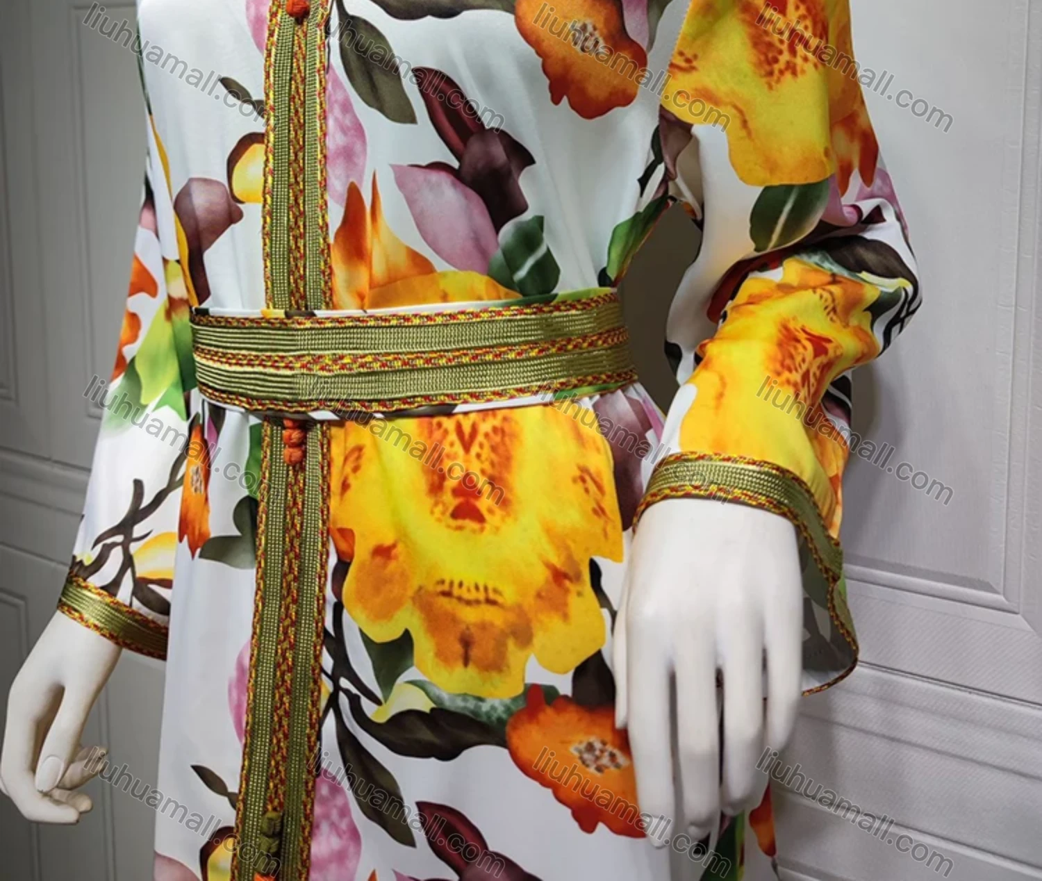 Wholesale Women's Muslim Islamic Elegant Floral V Neck Embroidered Split Hem Maxi Robe Abaya Dress With Hijab AB210# - Liuhuamall