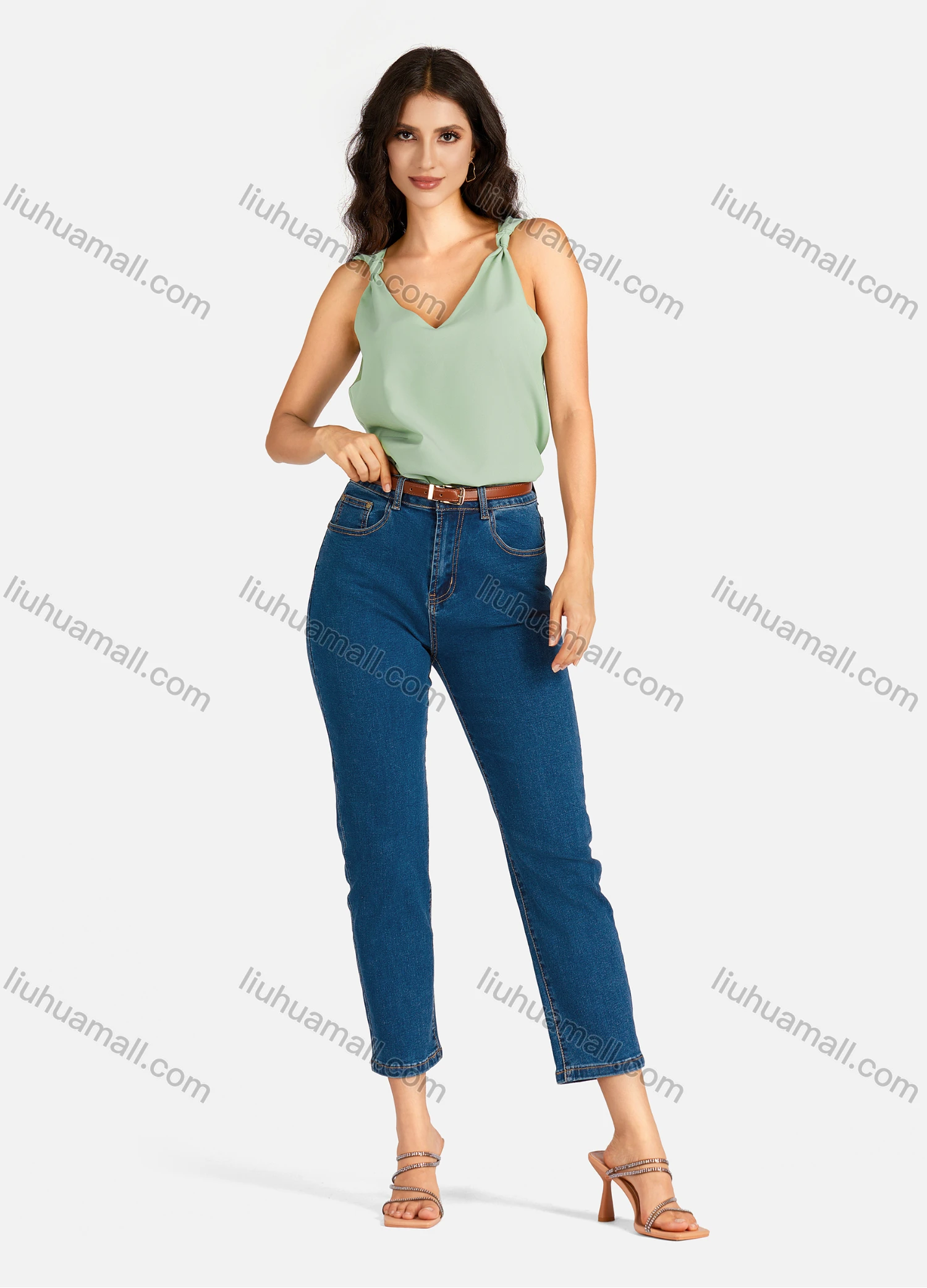 Wholesale Women's Casual Plain V Neck Tank Top - Liuhuamall