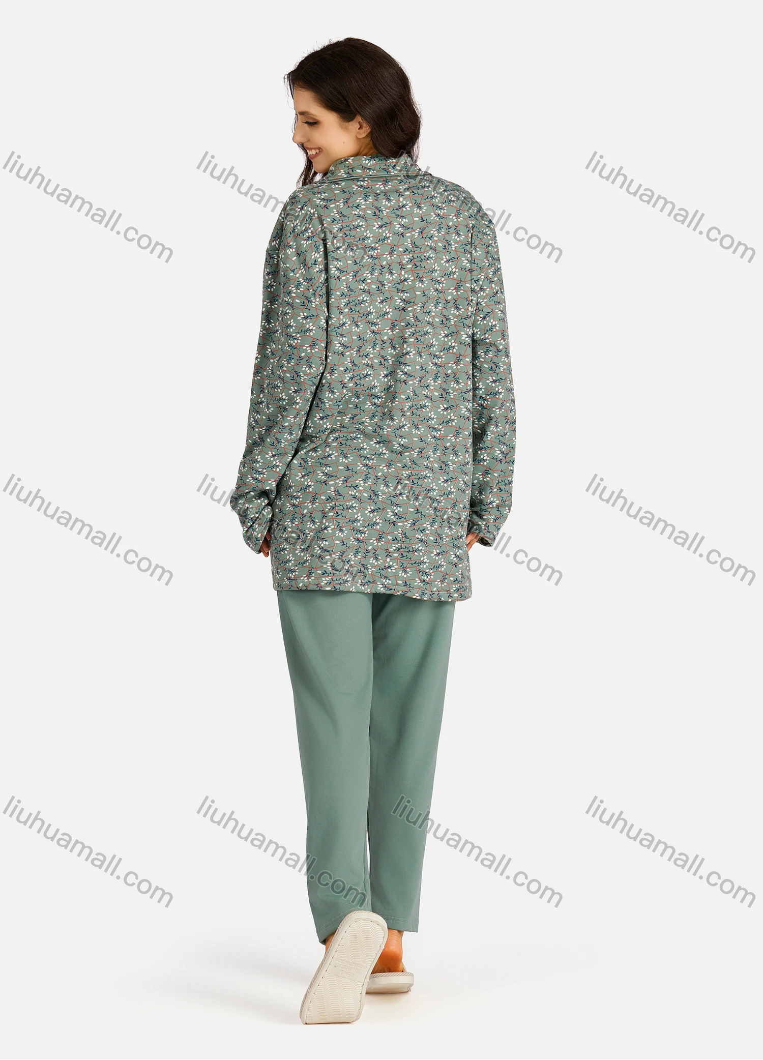 Wholesale Women's Collared Allover Floral Print Long Sleeve Lounge Pajama 2 Piece Set - Liuhuamall