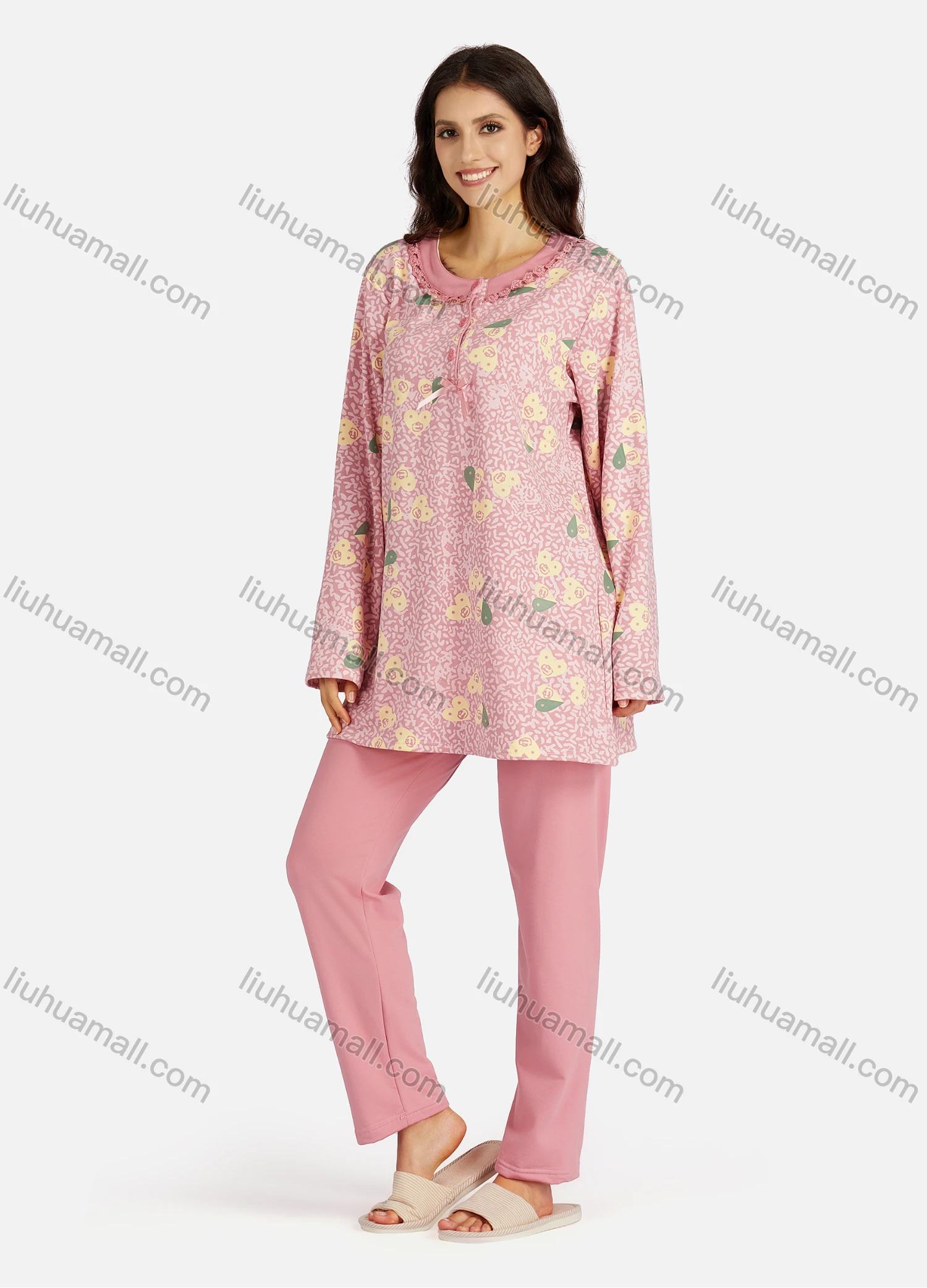 Wholesale Women's Henley Collar Allover Heart- Shaped Print Long Sleeve Lounge Pajama 2 Piece Set - Liuhuamall