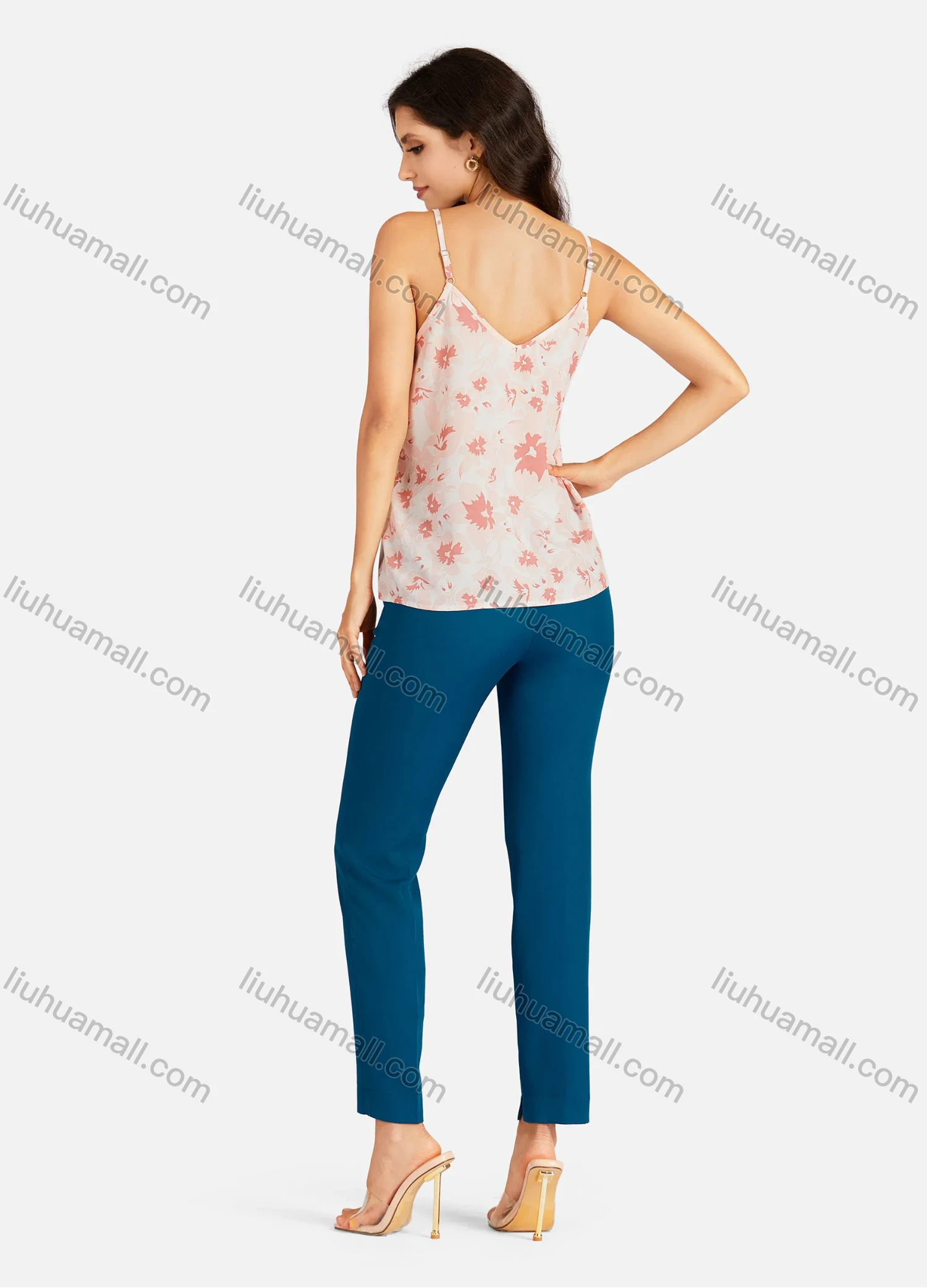 Wholesale Women's Casual Floral Print V Neck Cami Top - Liuhuamall