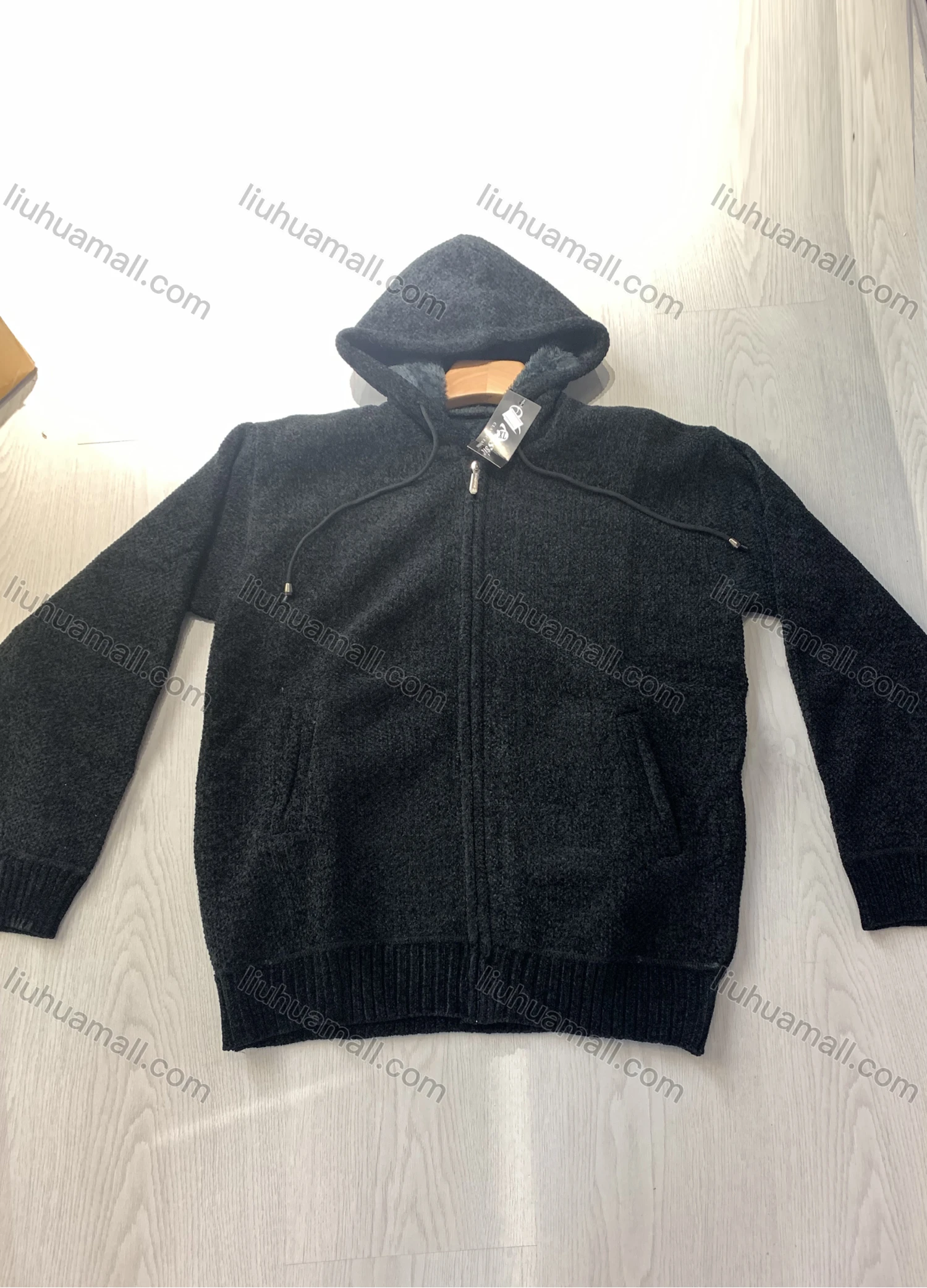 Wholesale Men's Casual Plain Long Sleeve Zipper Hooded Thermal Jacket - Liuhuamall