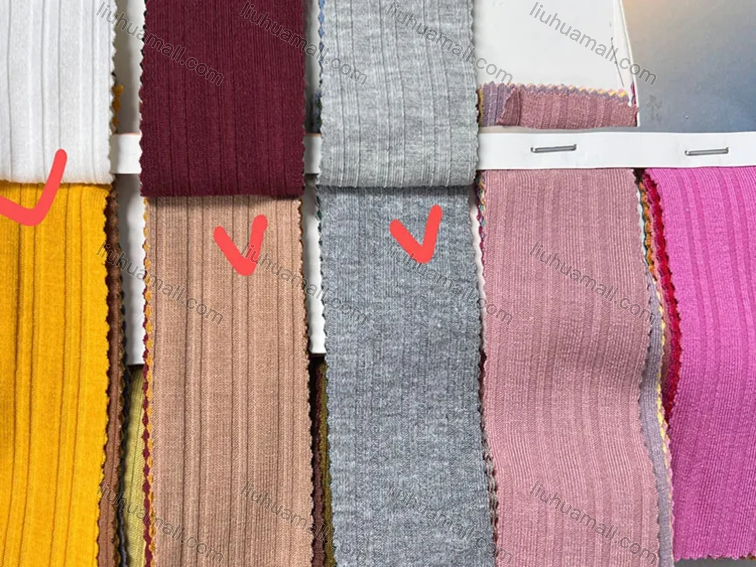 Wholesale Men's Casual Plain Round Neck Patch Pocket Sleeveless Tank Tops M1008# - Liuhuamall