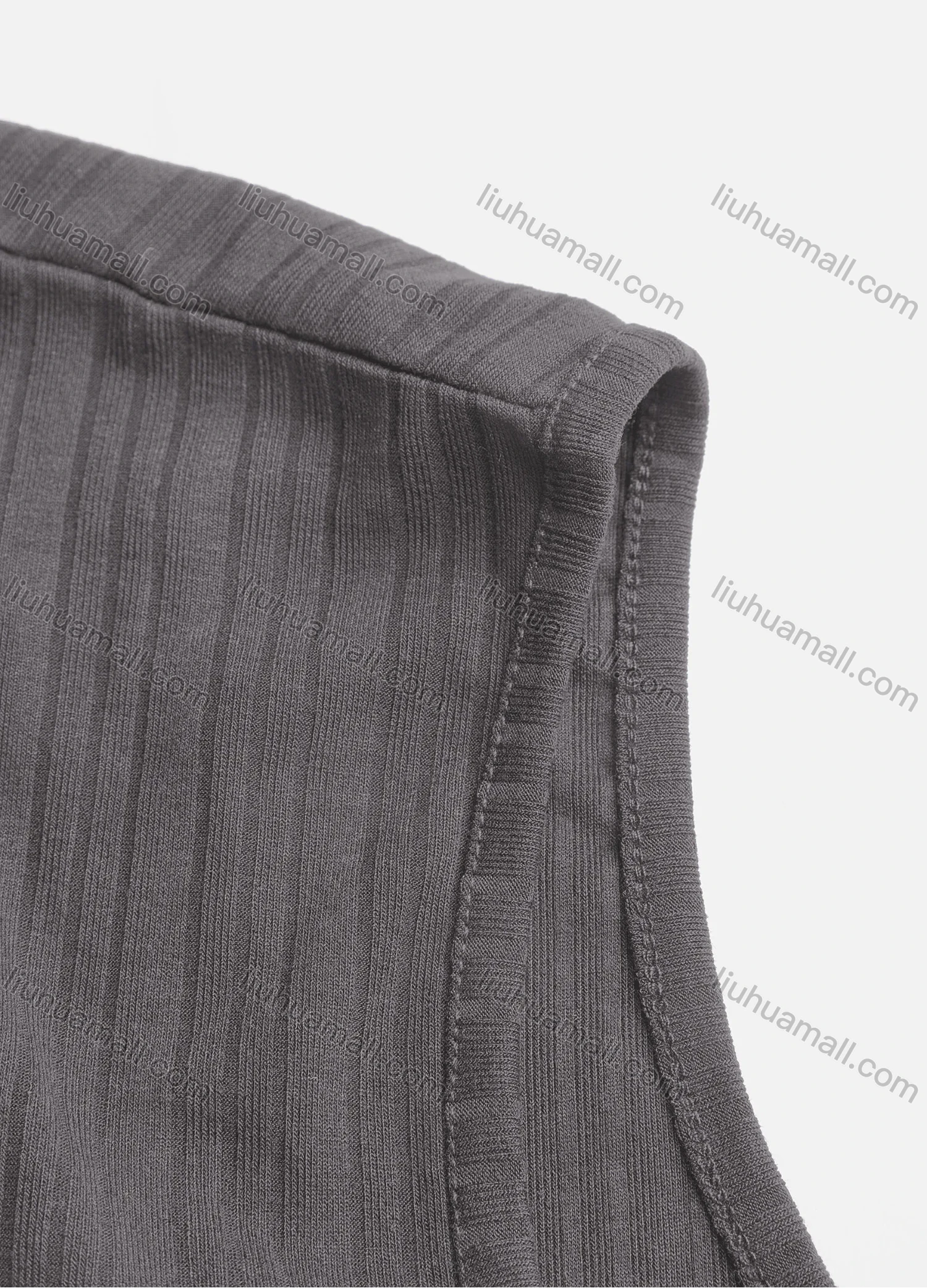 Wholesale Men's Casual Plain Round Neck Patch Pocket Sleeveless Tank Tops M1008# - Liuhuamall