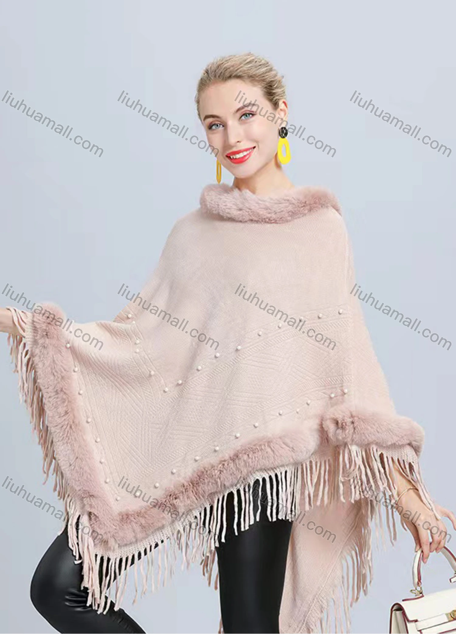Wholesale Women's Fashion Causal Fuzzy Collar Thermal Tassel Cape - Liuhuamall