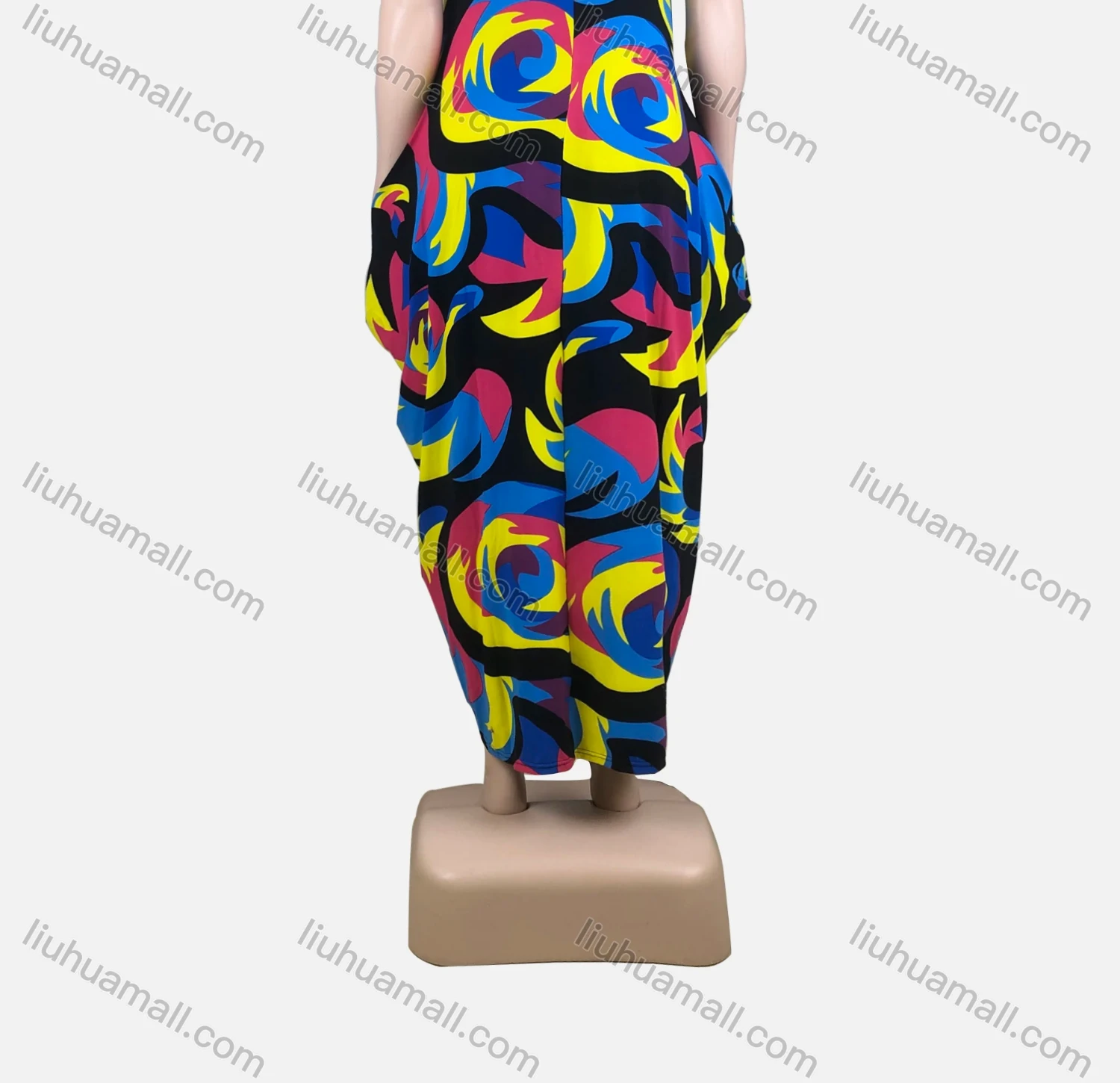 Wholesale Women's African Plus Size Crew Neck Short Sleeve Pockets Abstract Print Loose Fit Dress 8820# - Liuhuamall