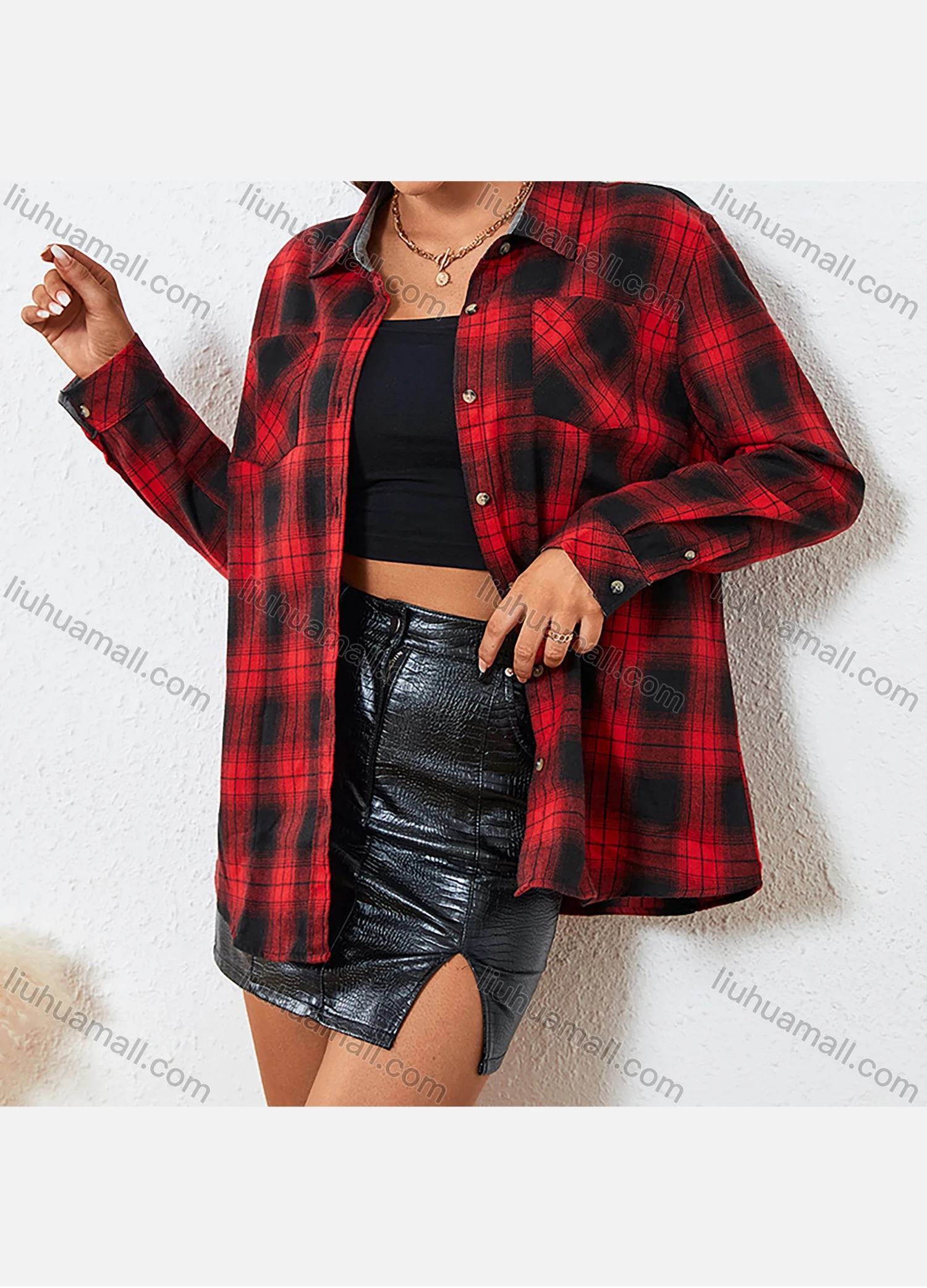 Wholesale Women's Fashion Plaid Flannel Long Sleeve Collared Button Down Patch Pocket Shirts - Liuhuamall