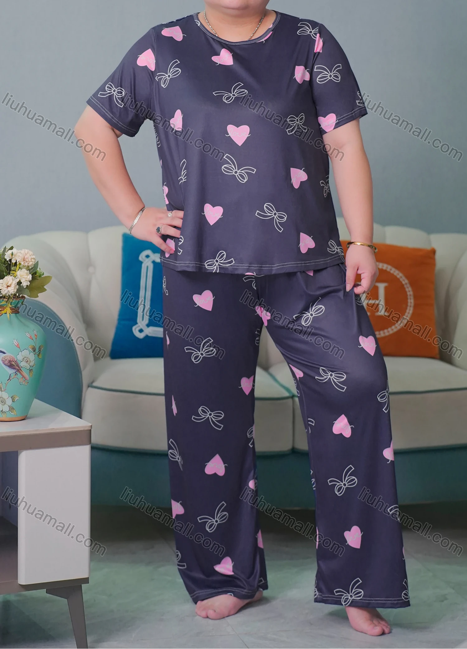 Wholesale Women's Lounge Milk Silk Heart Bowknot Print Short Sleeve T-shirt & Pant Pajamas Sets DM02304-01# - Liuhuamall