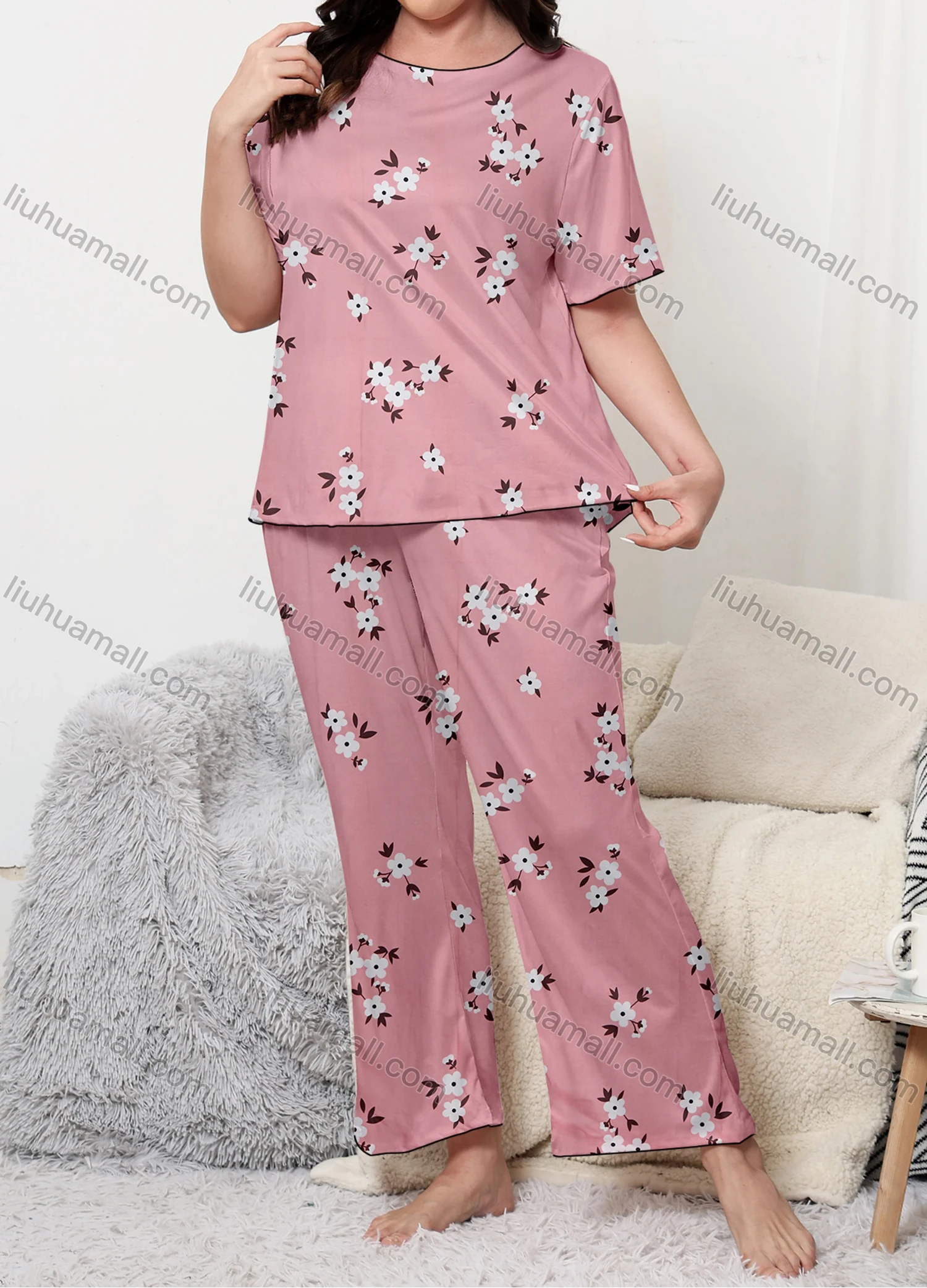 Wholesale Women's Lounge Milk Silk Floral Print Short Sleeve T-shirt & Pant Soft Pajamas Sets DM02305# - Liuhuamall