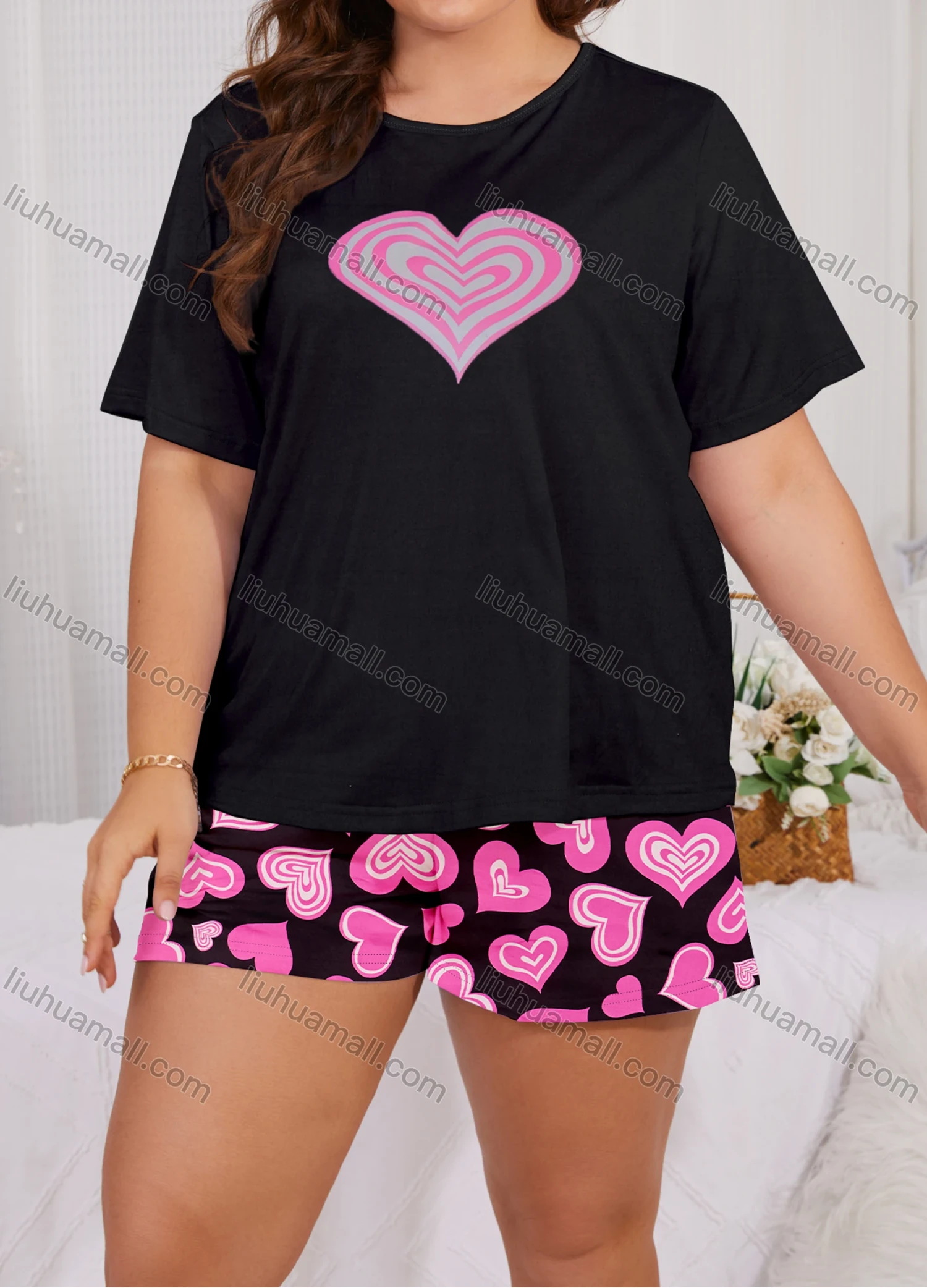 Wholesale Women's Lounge Milk Silk Heart Print Short Sleeve T-shirt & Shorts Pajamas Sets DM2306# - Liuhuamall