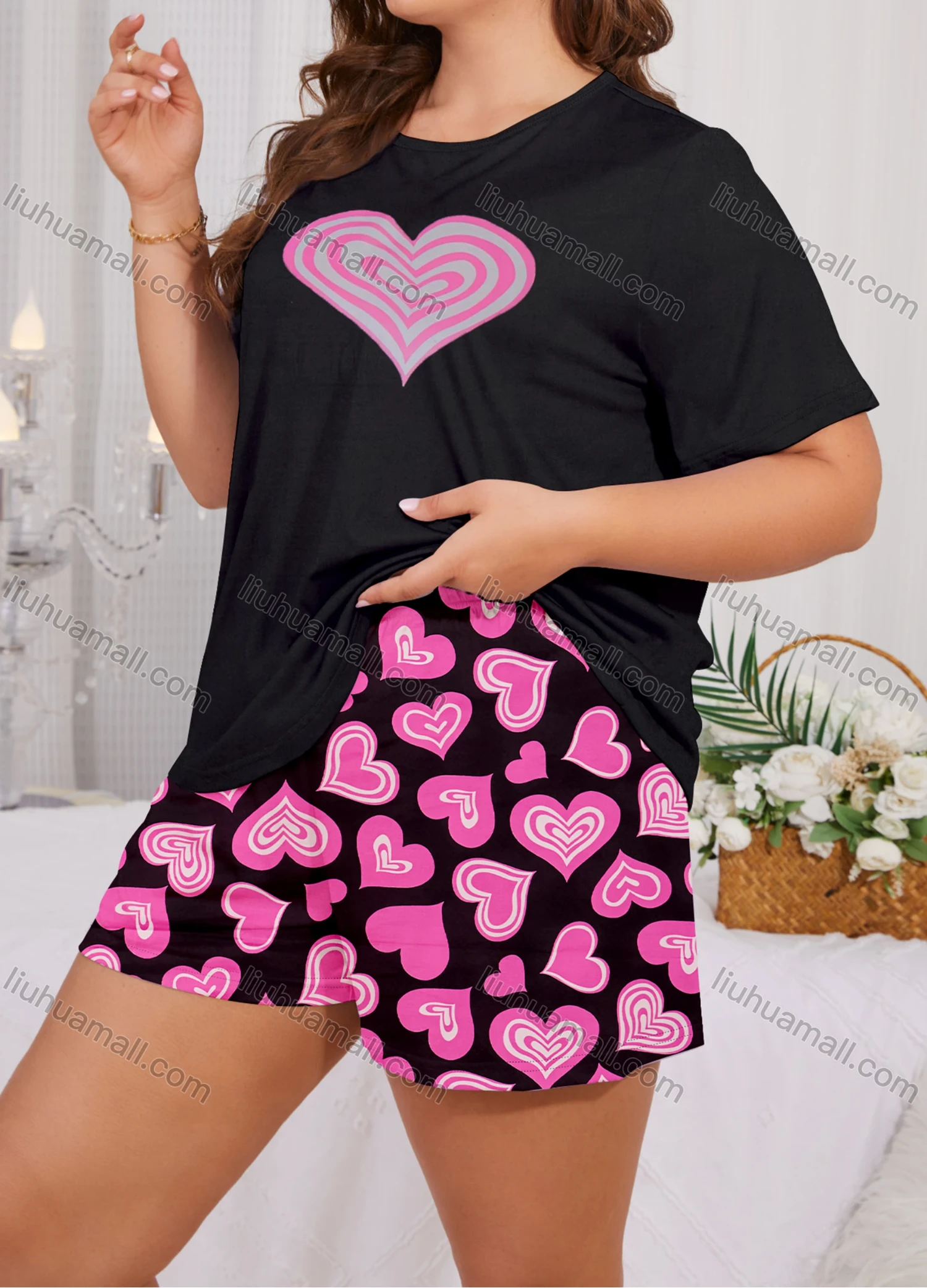 Wholesale Women's Lounge Milk Silk Heart Print Short Sleeve T-shirt & Shorts Pajamas Sets DM2306# - Liuhuamall