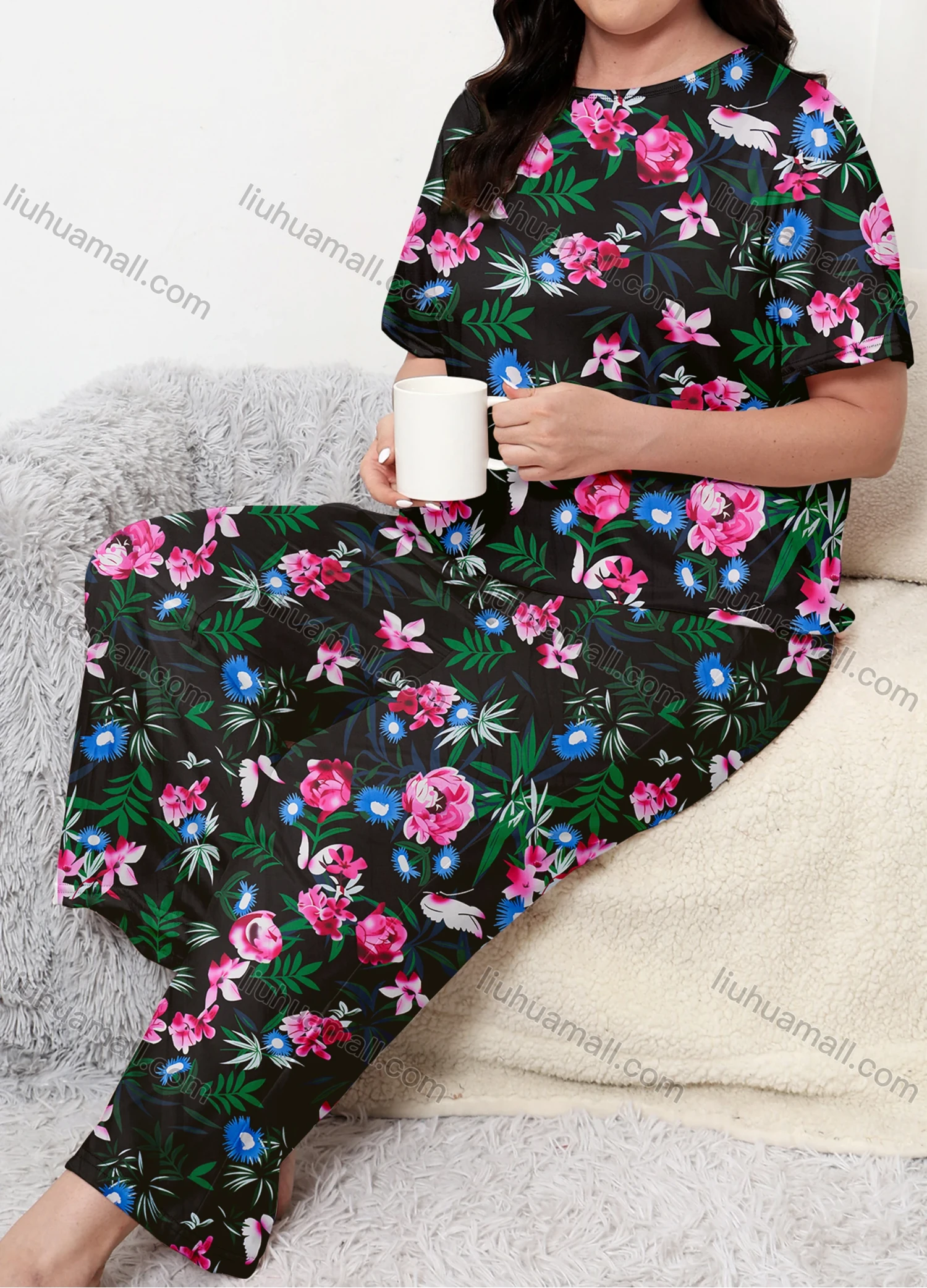 Wholesale Women's Lounge Milk Silk Plants Print Short Sleeve T-shirt & Pant Soft Pajamas Sets DM02304-10# - Liuhuamall