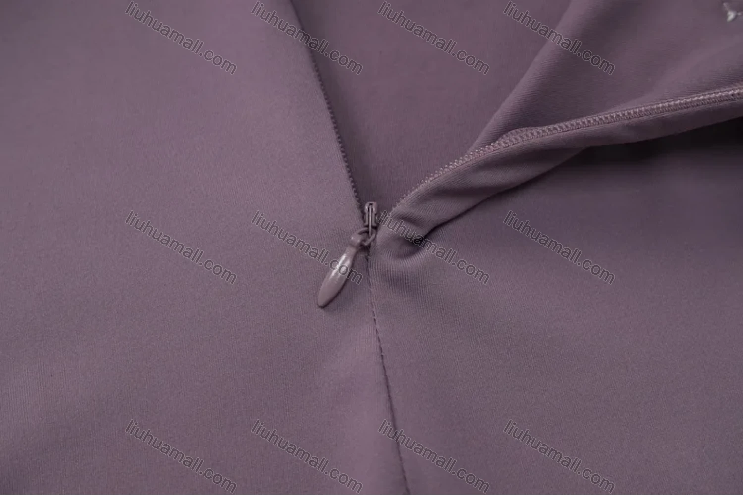 Wholesale Women's Sports Plain Quarter Zip Bodycon Crop Top - Liuhuamall