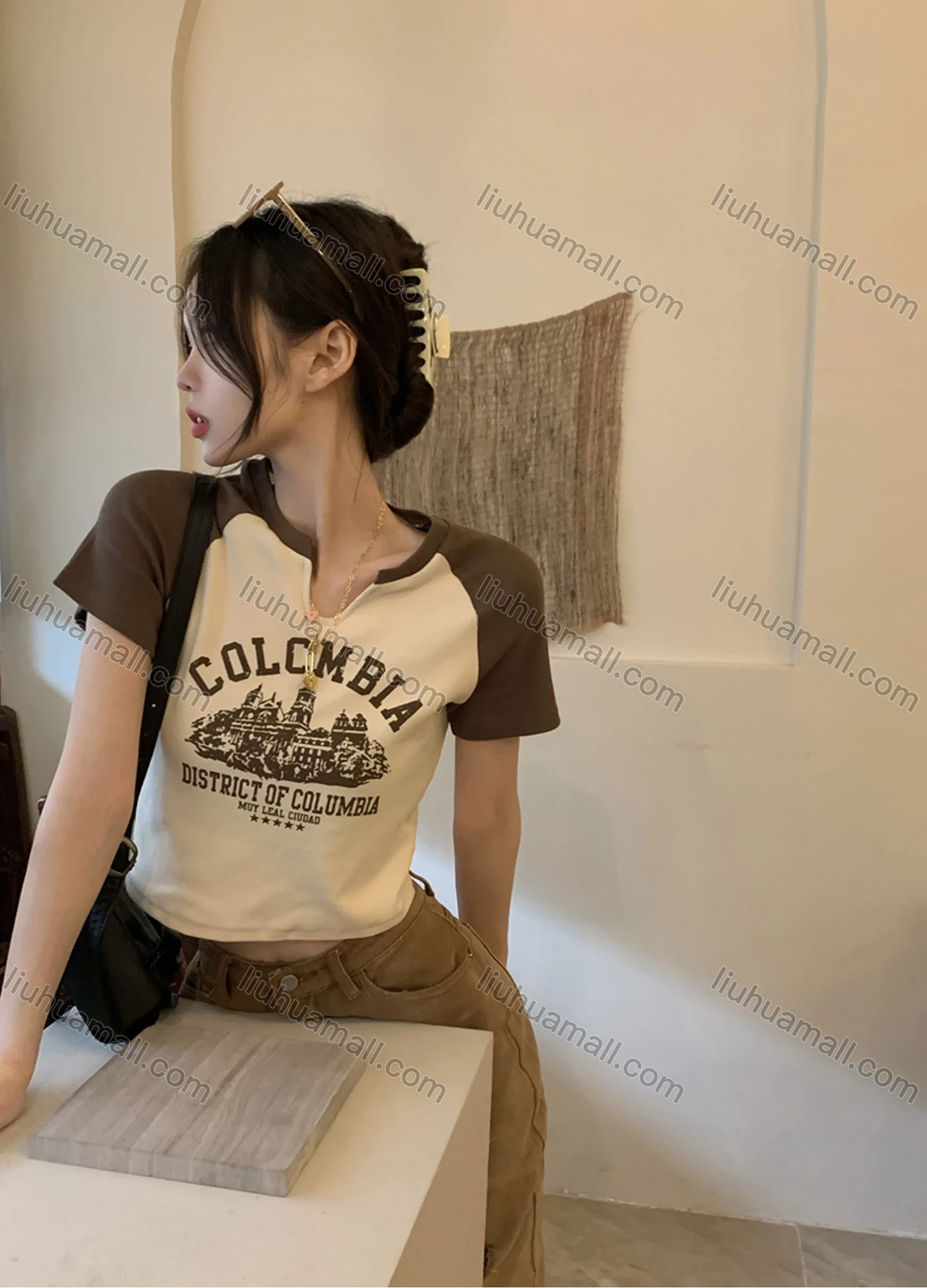 Wholesale Women's Casual Raglan Sleeve Notched Slim Fit Graphic Letter Print Crop Tee - Liuhuamall