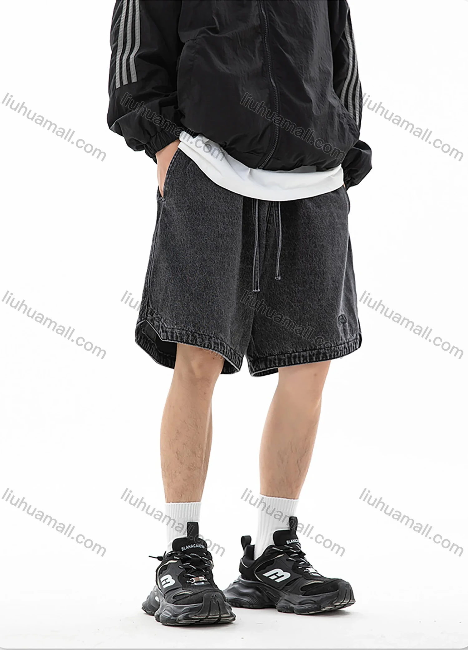 Wholesale Men's Fashion Plain Embroidered Label Distressed Slant Pocket Split Hem Drawstring Washed Denim Shorts - Liuhuamall