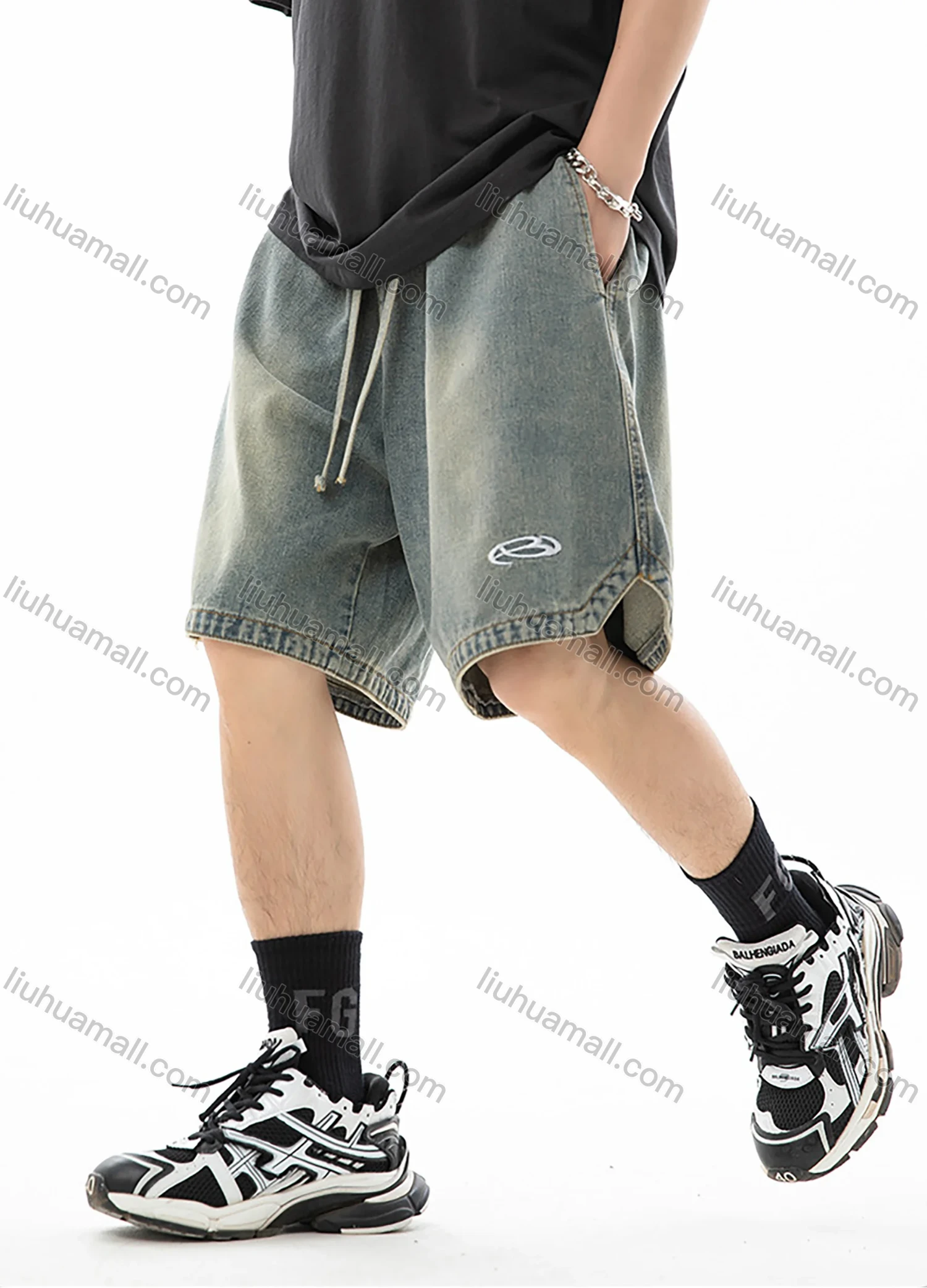 Wholesale Men's Fashion Plain Embroidered Label Distressed Slant Pocket Split Hem Drawstring Washed Denim Shorts - Liuhuamall