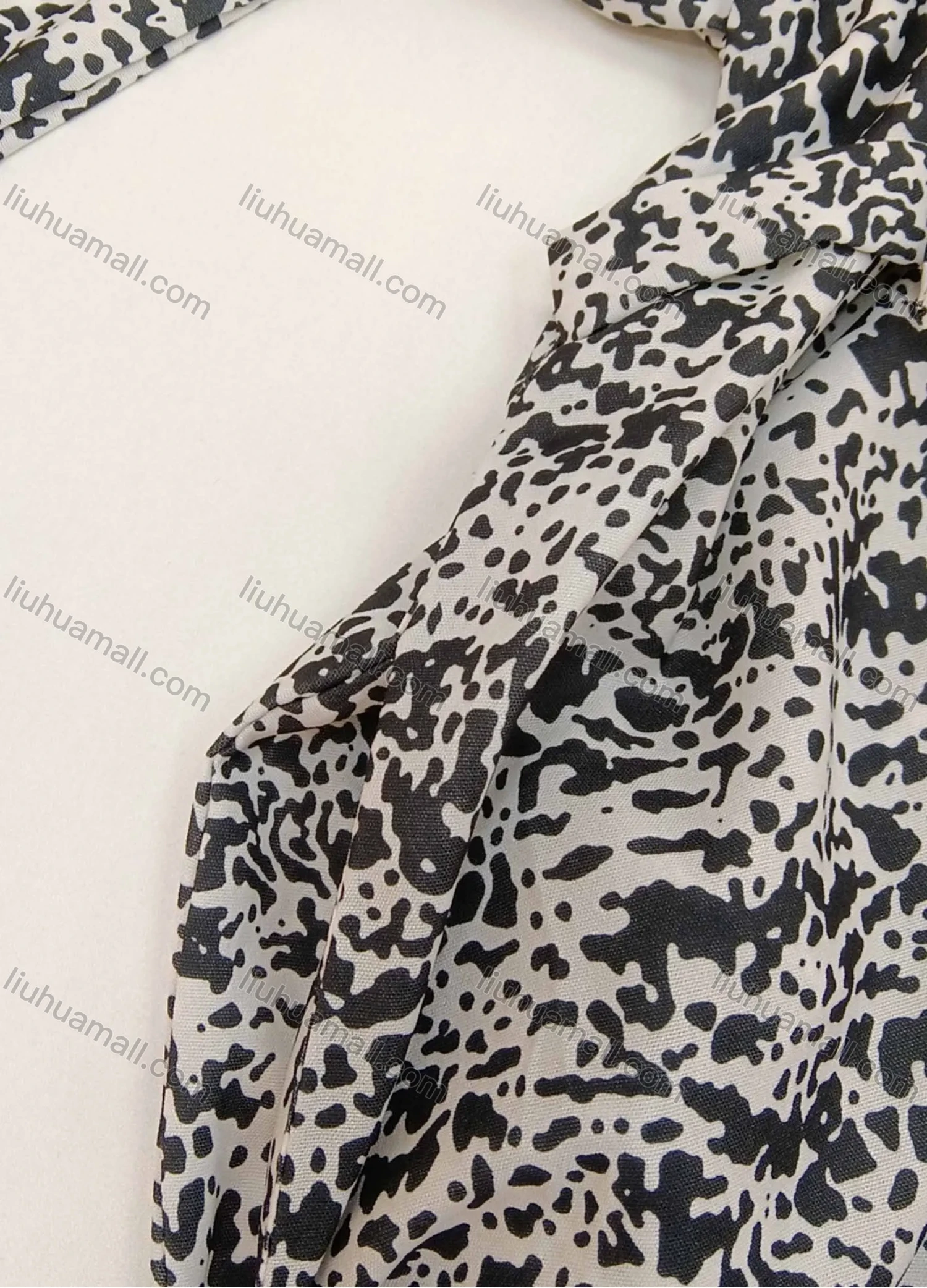 Wholesale Women's Casual Dalmatian Print Ruched Button Front Crew Neck Long Sleeve Maxi Dress With Belt - Liuhuamall