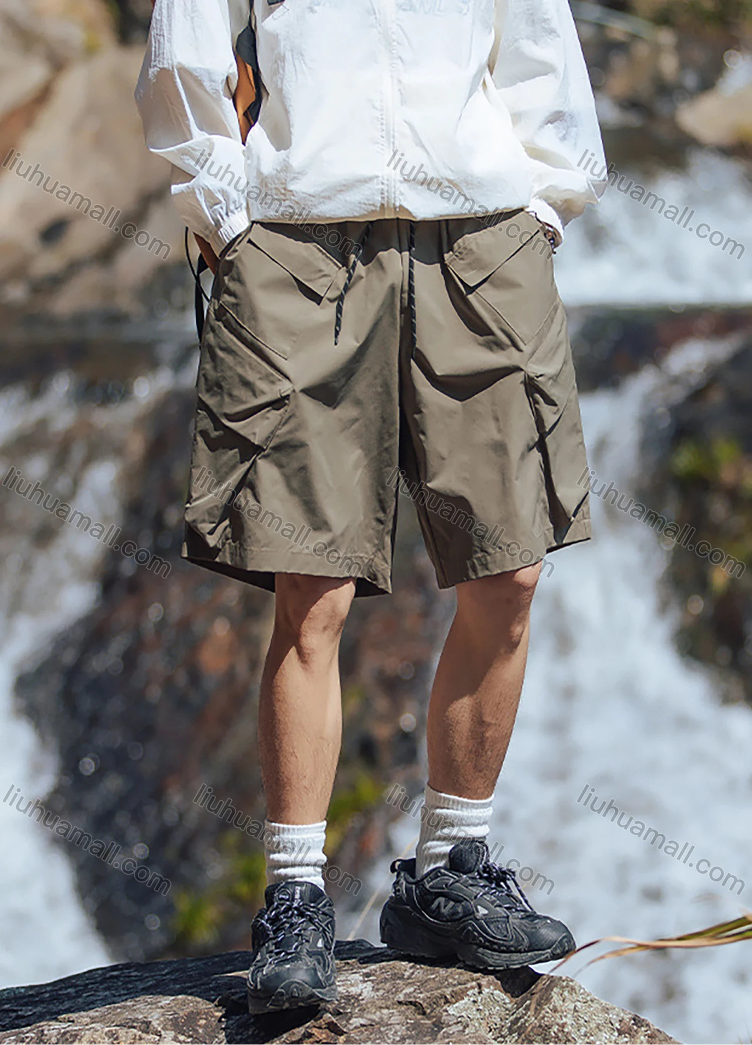 Wholesale Men's Casual Plain Multiple Pockets Elastic Waist Drawstring Shorts - Liuhuamall