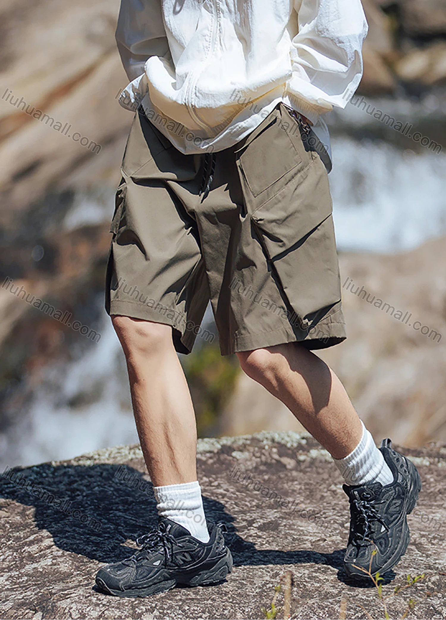 Wholesale Men's Casual Plain Multiple Pockets Elastic Waist Drawstring Shorts - Liuhuamall