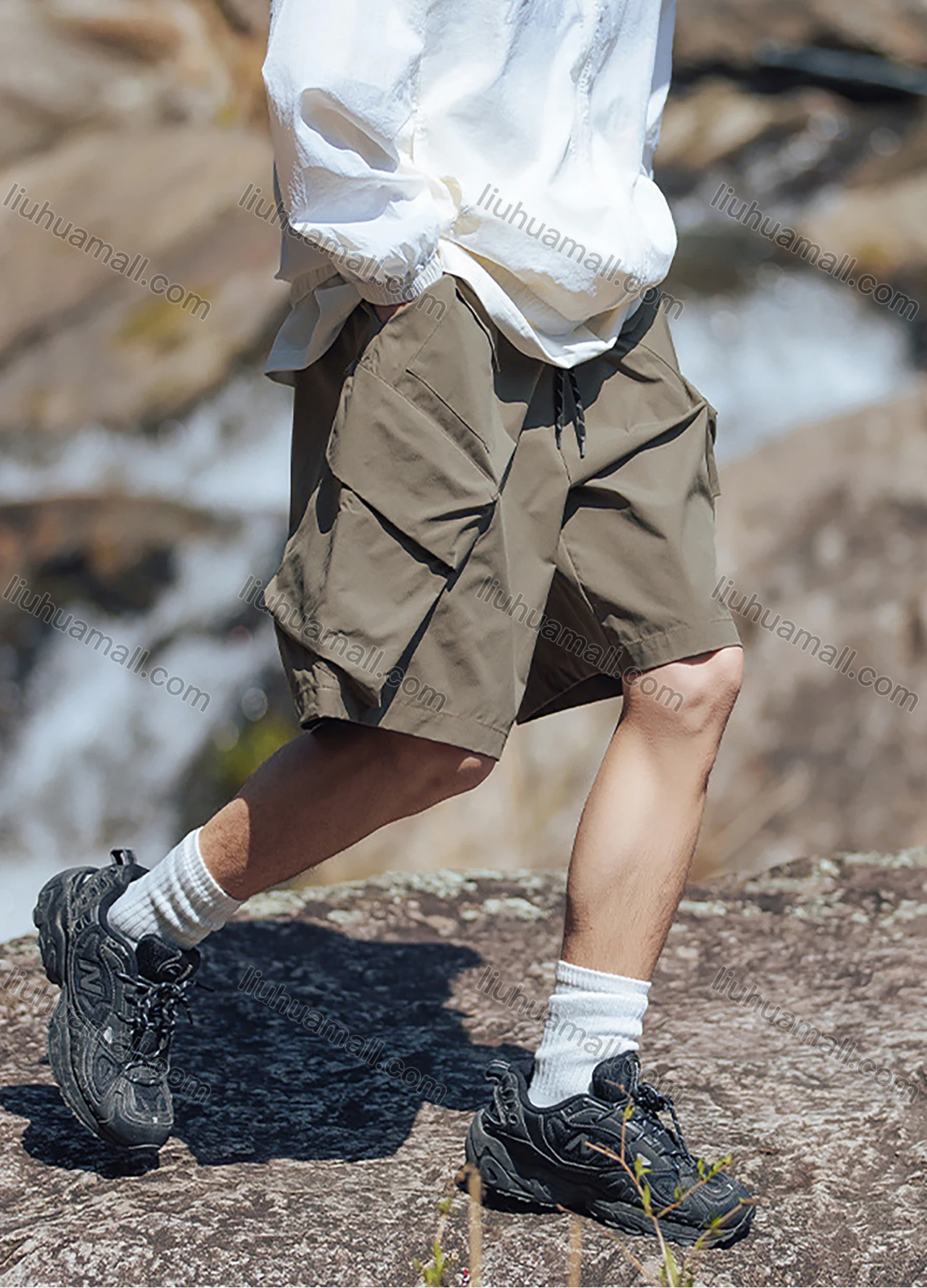 Wholesale Men's Casual Plain Multiple Pockets Elastic Waist Drawstring Shorts - Liuhuamall