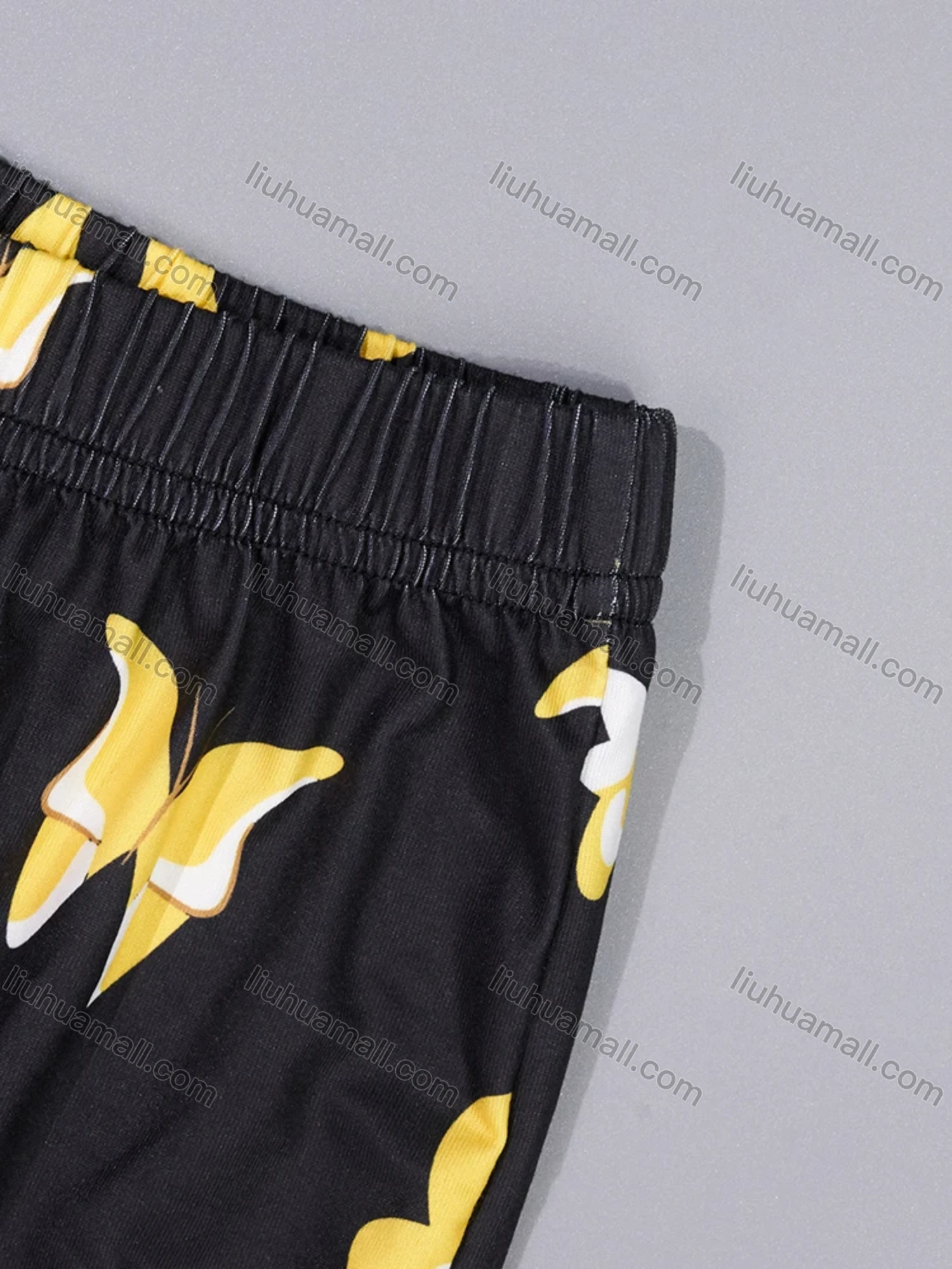 Wholesale Women's Lounge Milk Silk Butterfly Print Double Spaghetti Straps Cami Tops & Shorts Pajamas Sets DM2206-01# - Liuhuamall