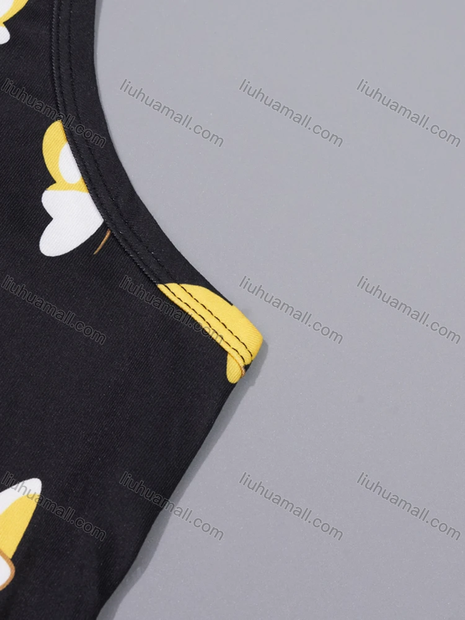 Wholesale Women's Lounge Milk Silk Butterfly Print Double Spaghetti Straps Cami Tops & Shorts Pajamas Sets DM2206-01# - Liuhuamall