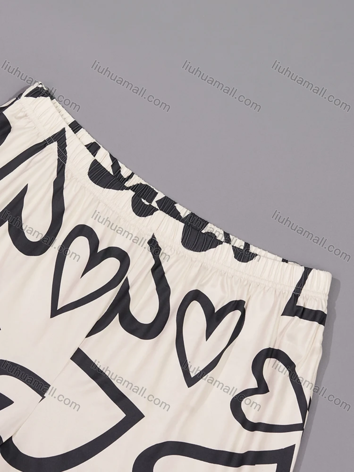 Wholesale Women's Lounge Lapel Milk Silk Heart Print Button Down Pocket Short Sleeve Pajamas 2 Piece Set DM2315-01# - Liuhuamall