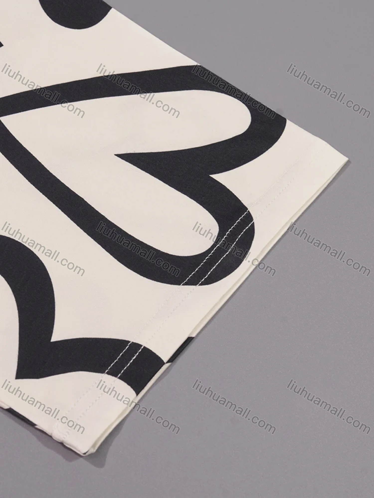 Wholesale Women's Lounge Lapel Milk Silk Heart Print Button Down Pocket Short Sleeve Pajamas 2 Piece Set DM2315-01# - Liuhuamall