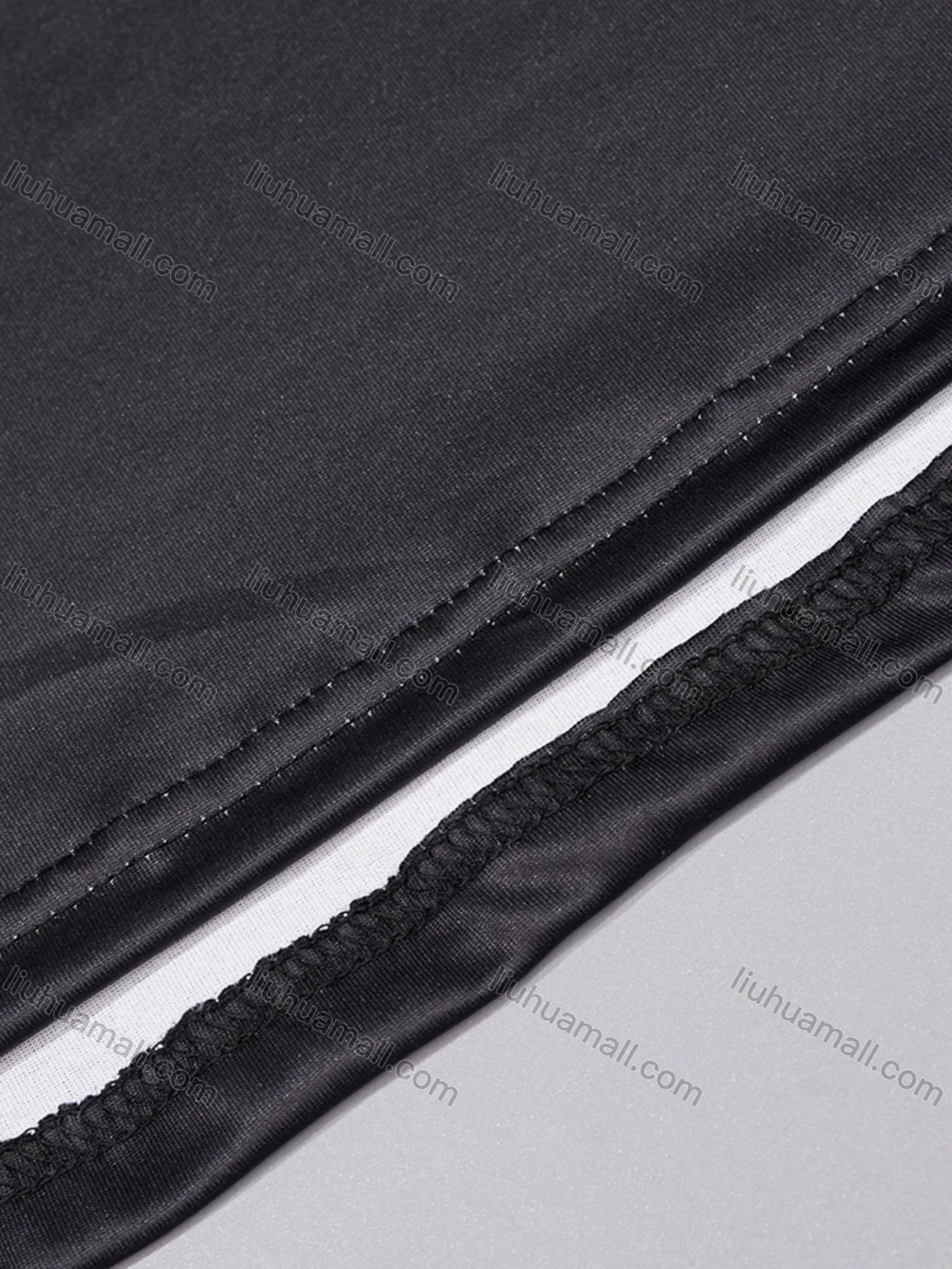 Wholesale Women's Lounge Milk Silk Heart Plaid Print Short Sleeve T-shirt & Capris Pant Pajamas Sets DM2316# - Liuhuamall