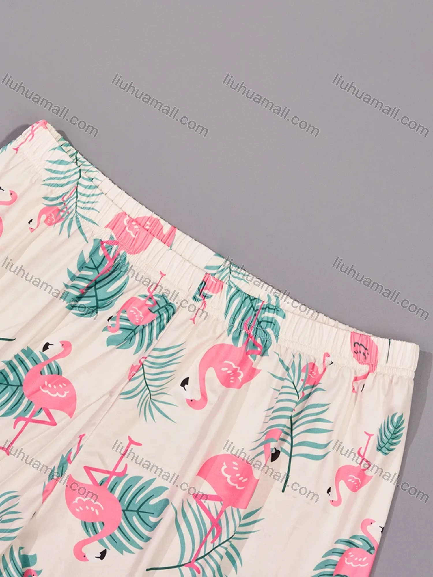 Wholesale Women's Lounge Milk Silk Animal Leaf Print Short Sleeve T-shirt & Capris Pant Pajamas Sets DM2316-02# - Liuhuamall