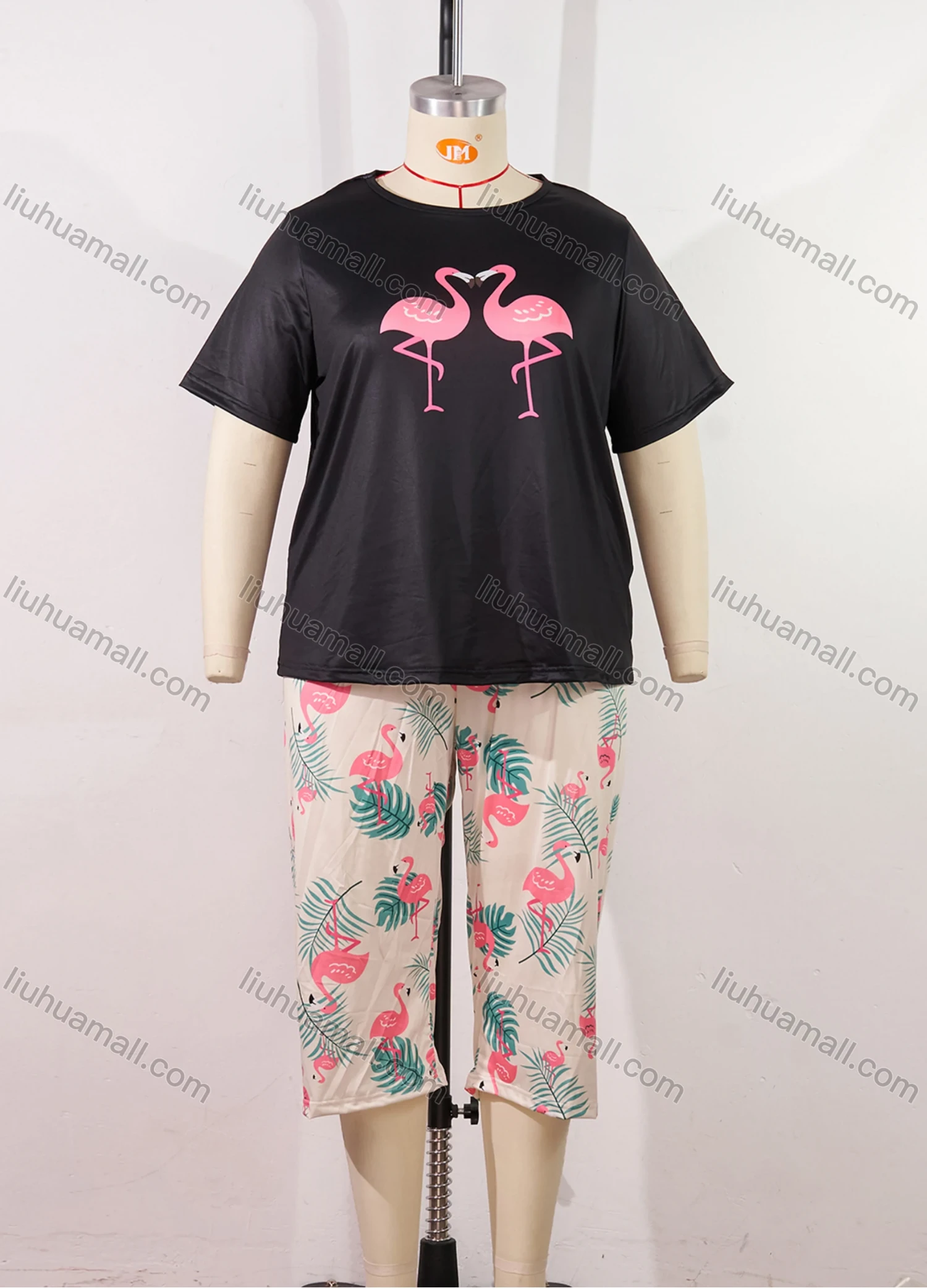 Wholesale Women's Lounge Milk Silk Animal Leaf Print Short Sleeve T-shirt & Capris Pant Pajamas Sets DM2316-02# - Liuhuamall