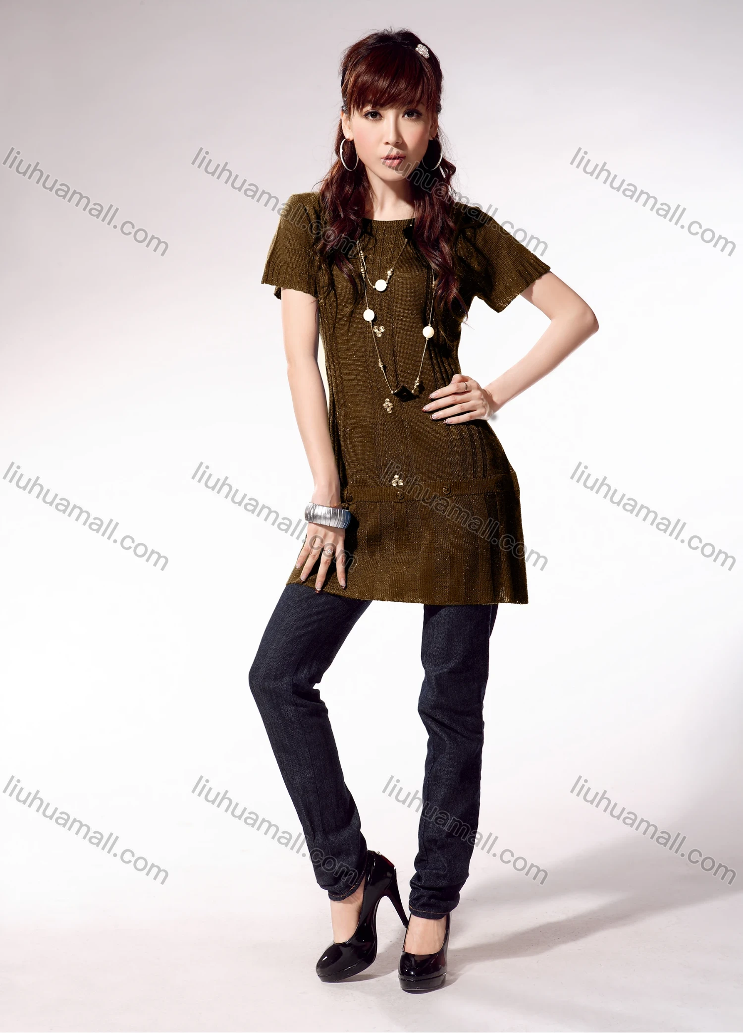 Wholesale Women's Casual Plain Rhinestone Button Decor Cable Knit Round Neck Short Sleeve Sweater Top 1313# - Liuhuamall