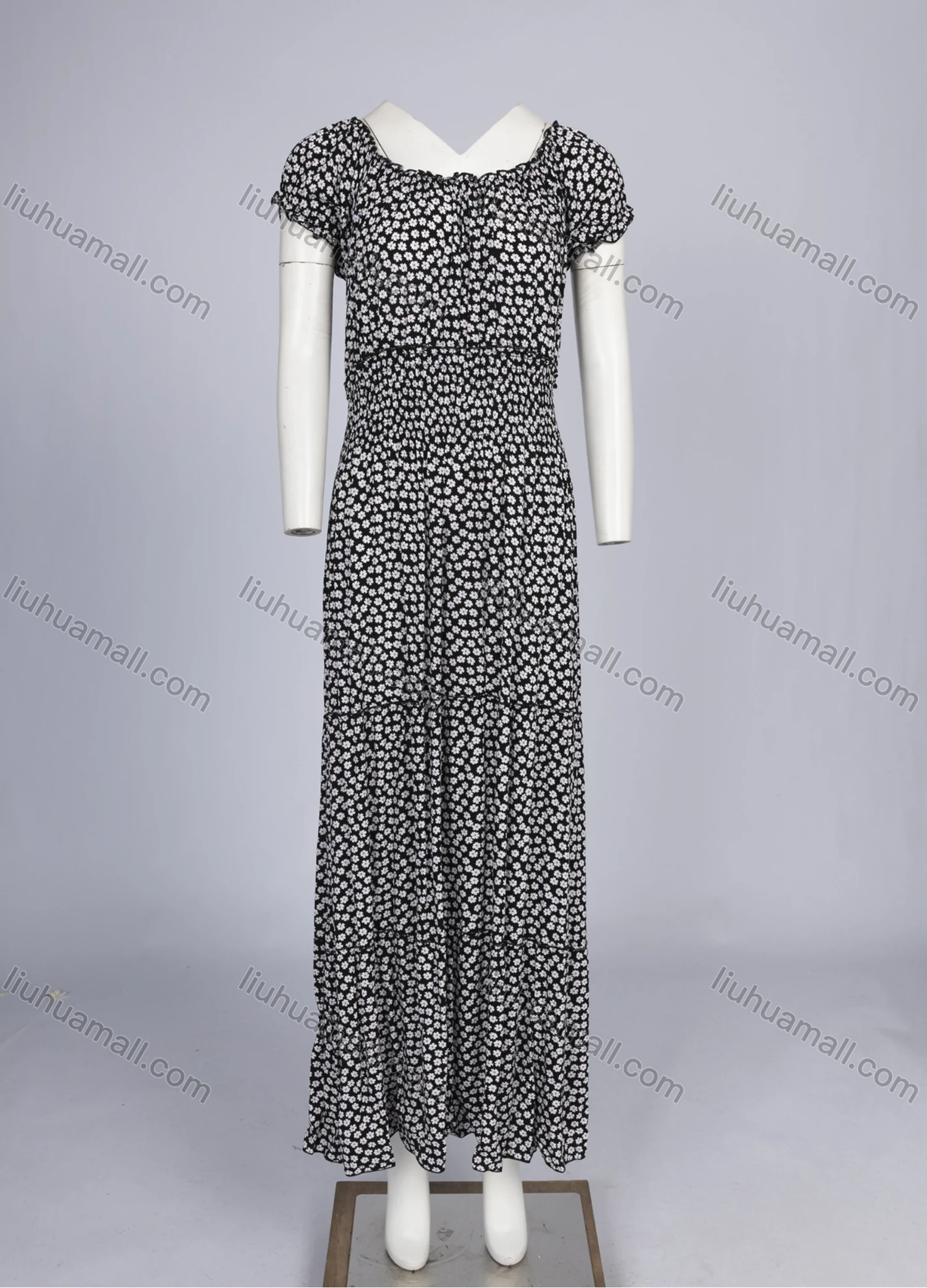 Wholesale Women's Elegant Ditsy Floral Square Neck Short Sleeve Shirred Ruffle Trim Hem Maxi Dress 1771# - Liuhuamall