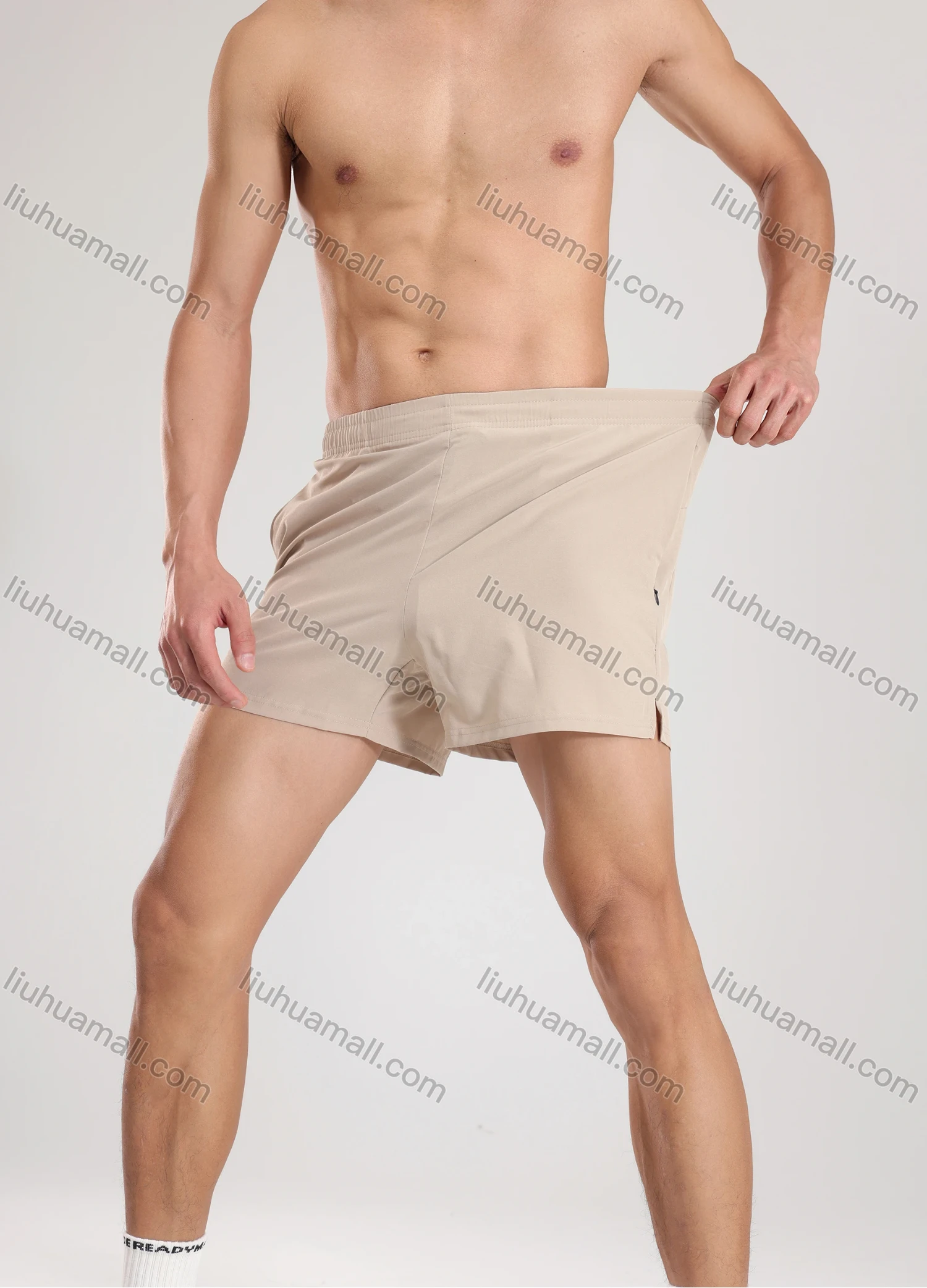 Wholesale Men's Athletic Workout Plain Zipper Pockets Elastic Waist Shorts 62223# - Liuhuamall